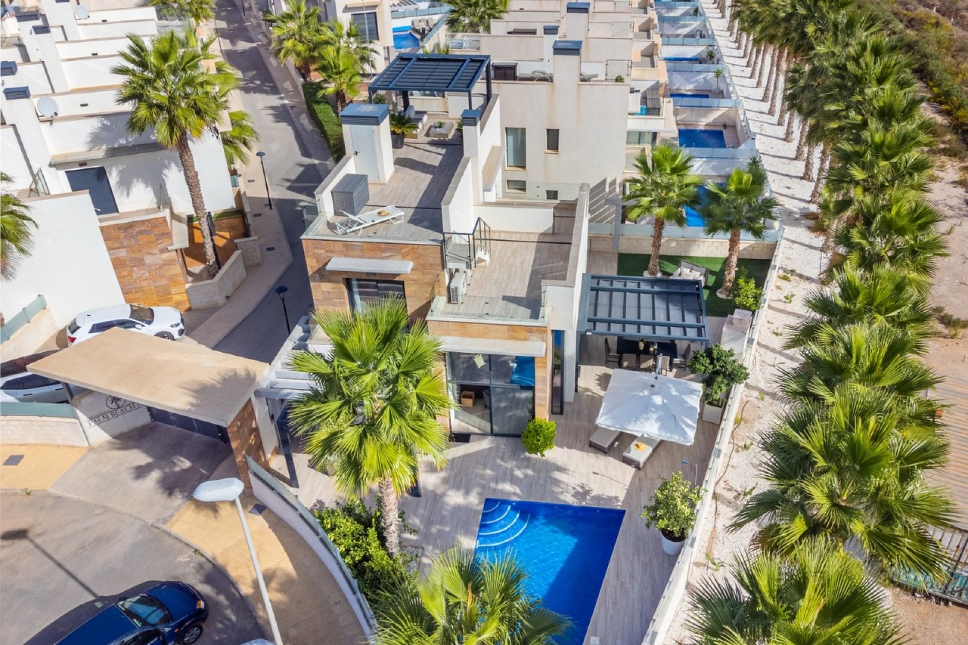 Återförsäljning - Villa -
Cabo Roig - Costa Blanca