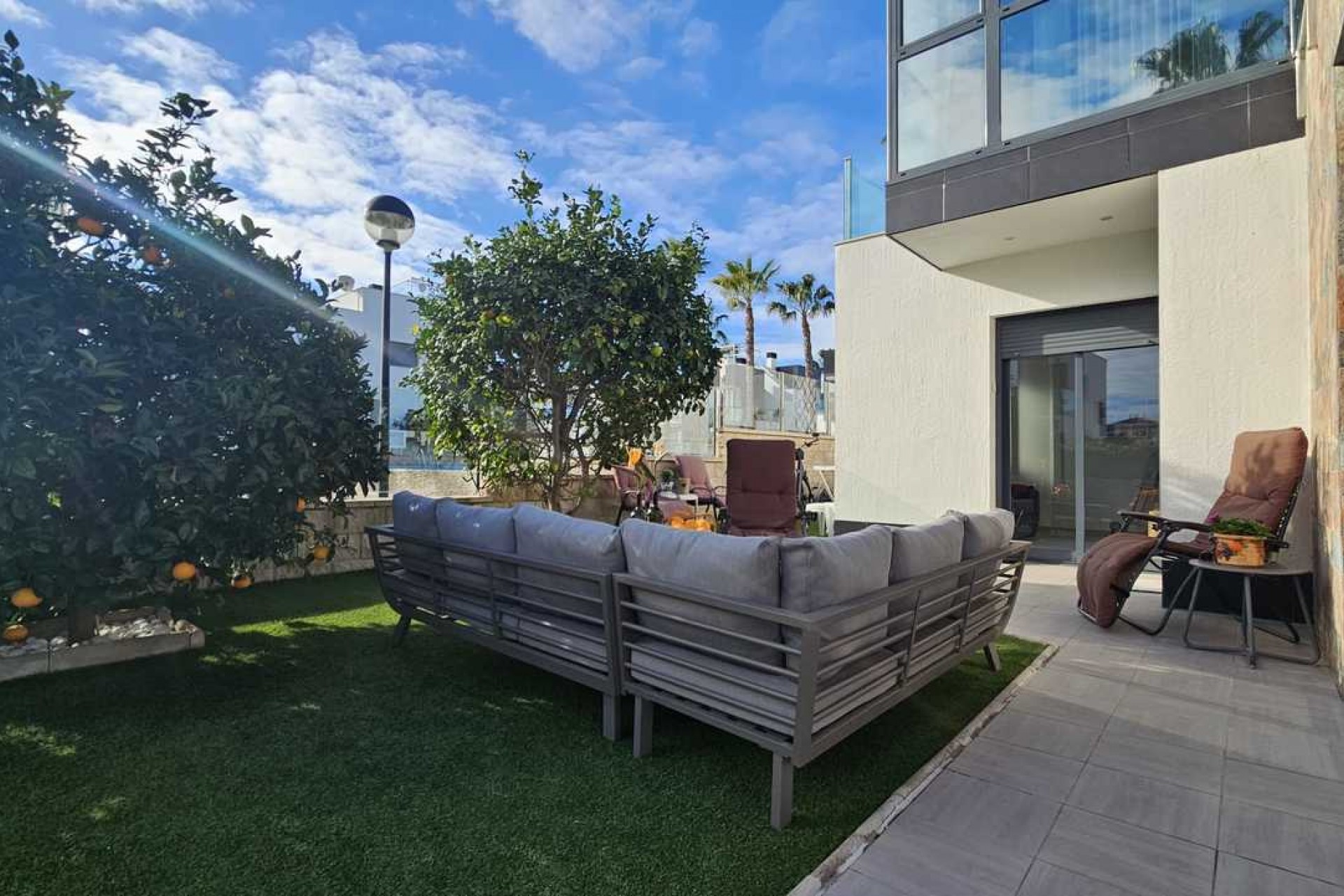 Återförsäljning - Villa -
Cabo Roig - Costa Blanca