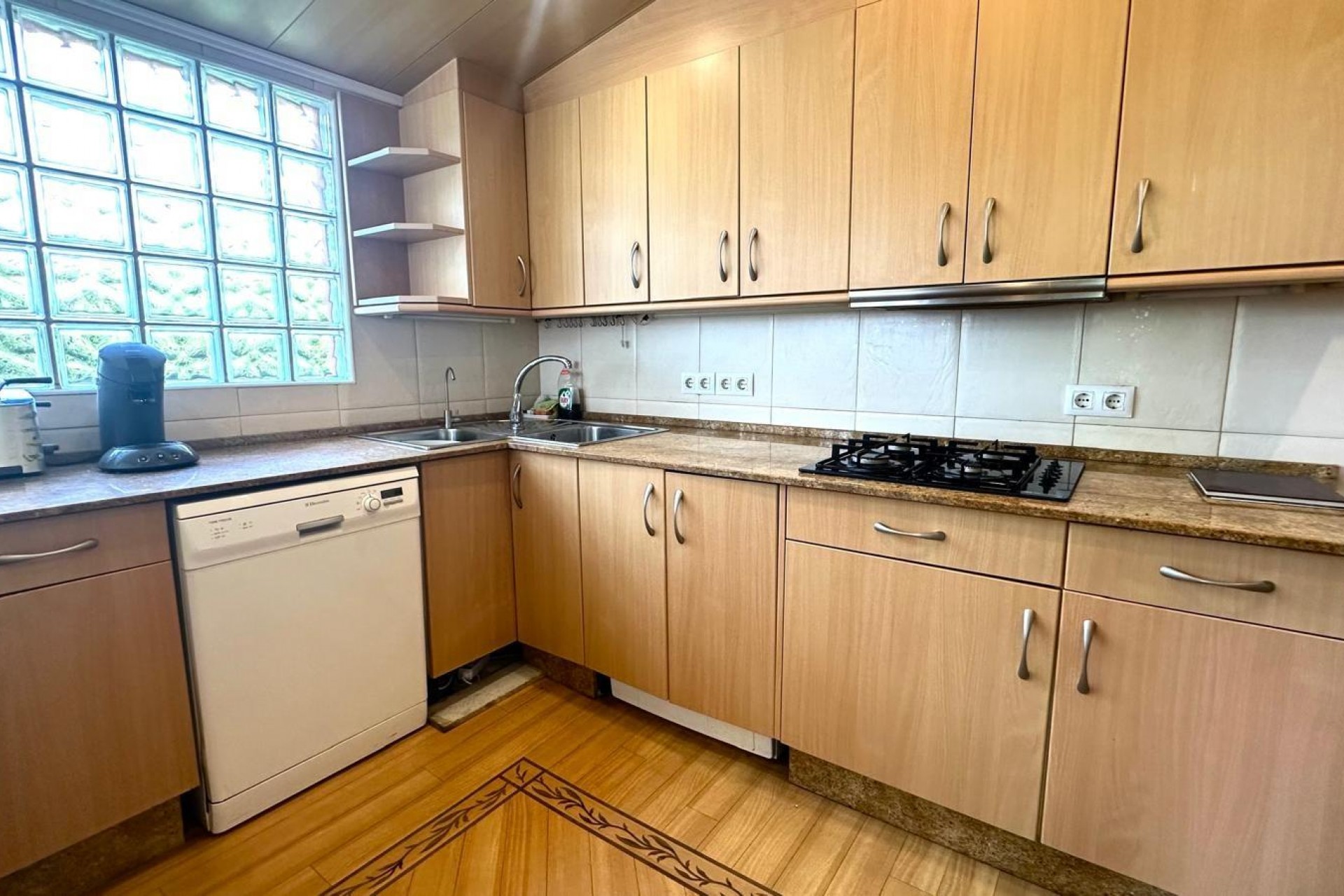 Återförsäljning - Villa -
Cabo Roig - Costa Blanca