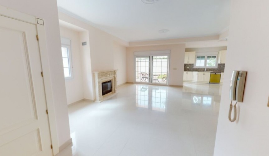 Återförsäljning - Villa -
Cabo Roig - Costa Blanca