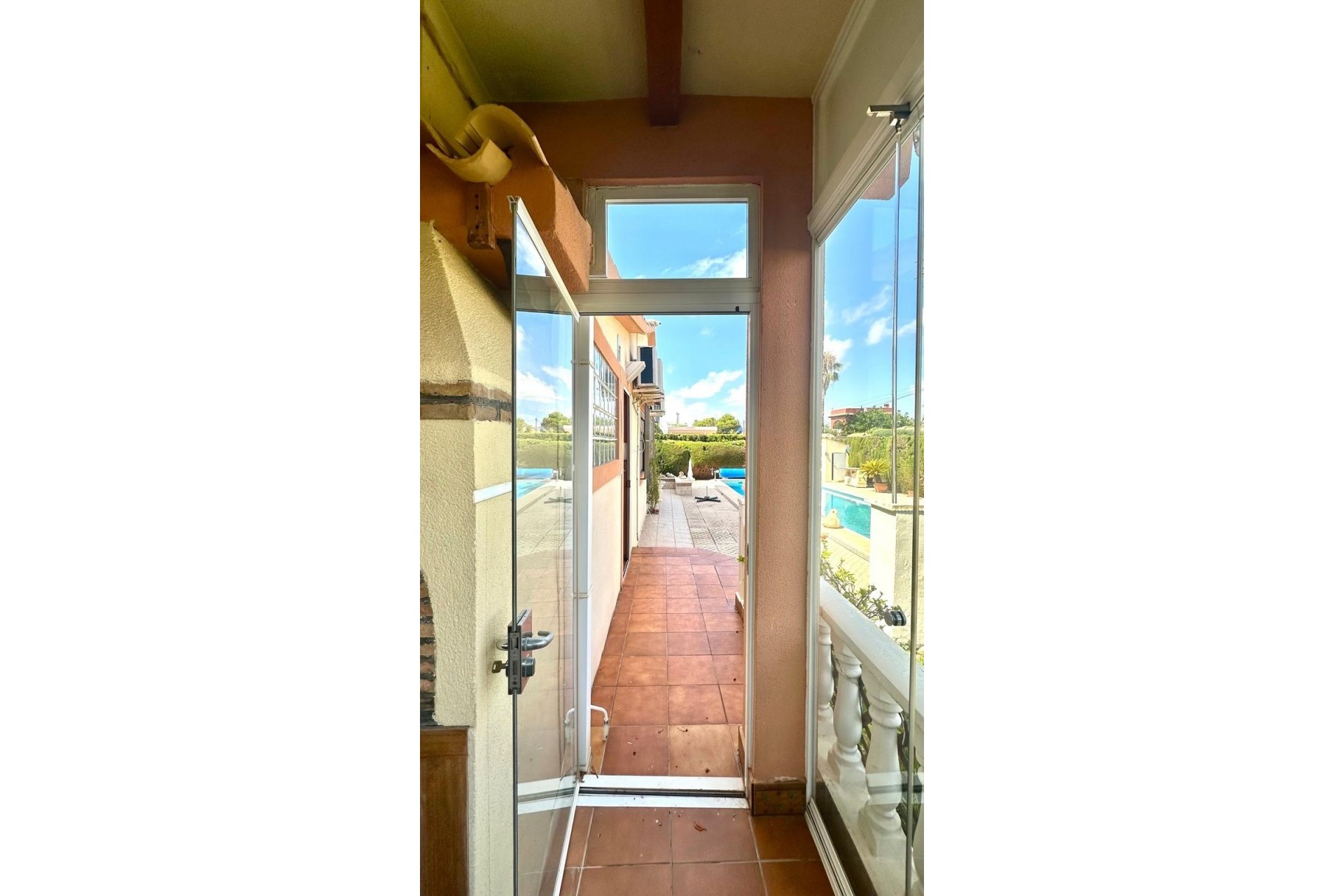 Återförsäljning - Villa -
Cabo Roig - Costa Blanca