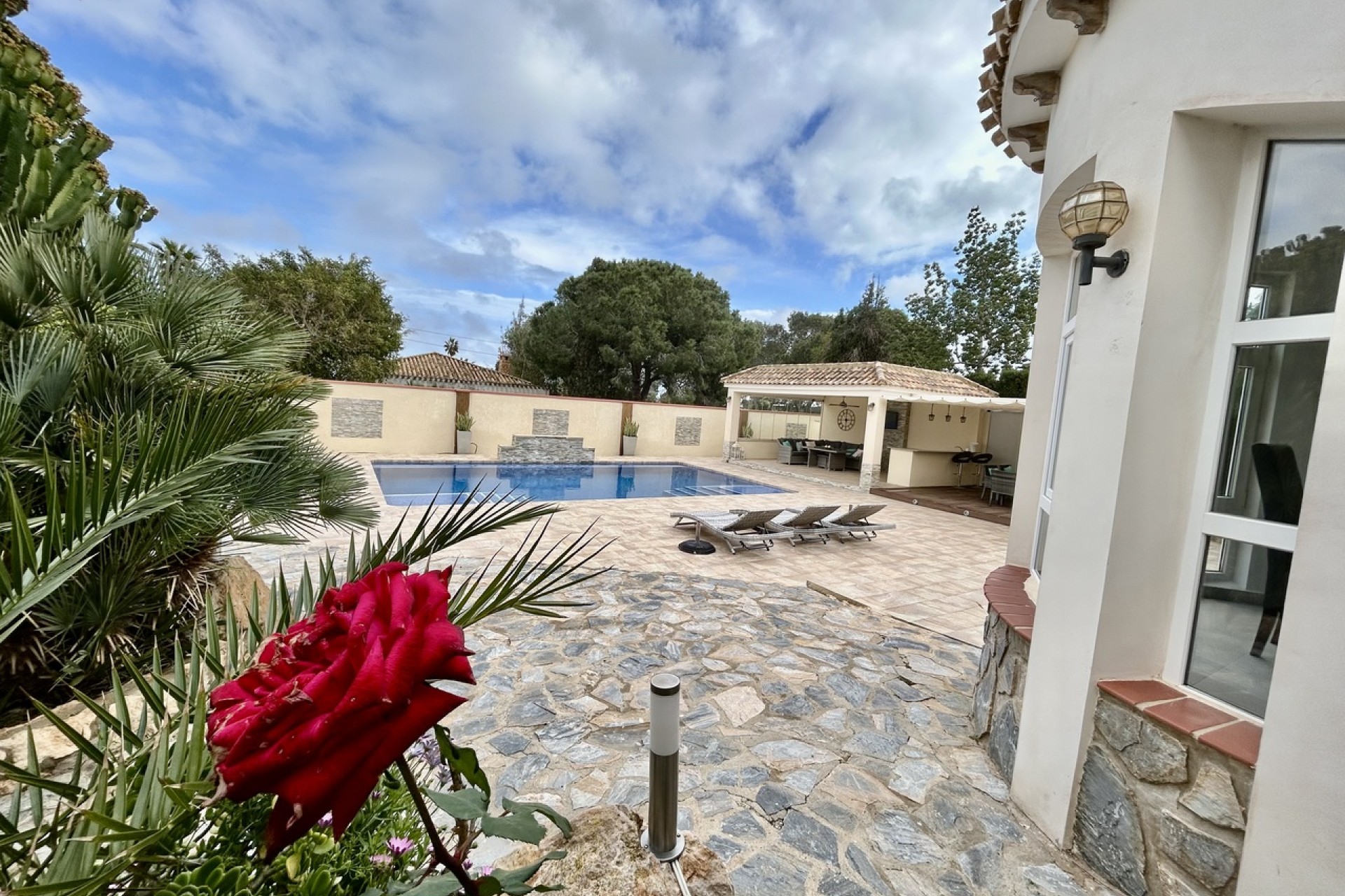 Återförsäljning - Villa -
Cabo Roig - Costa Blanca