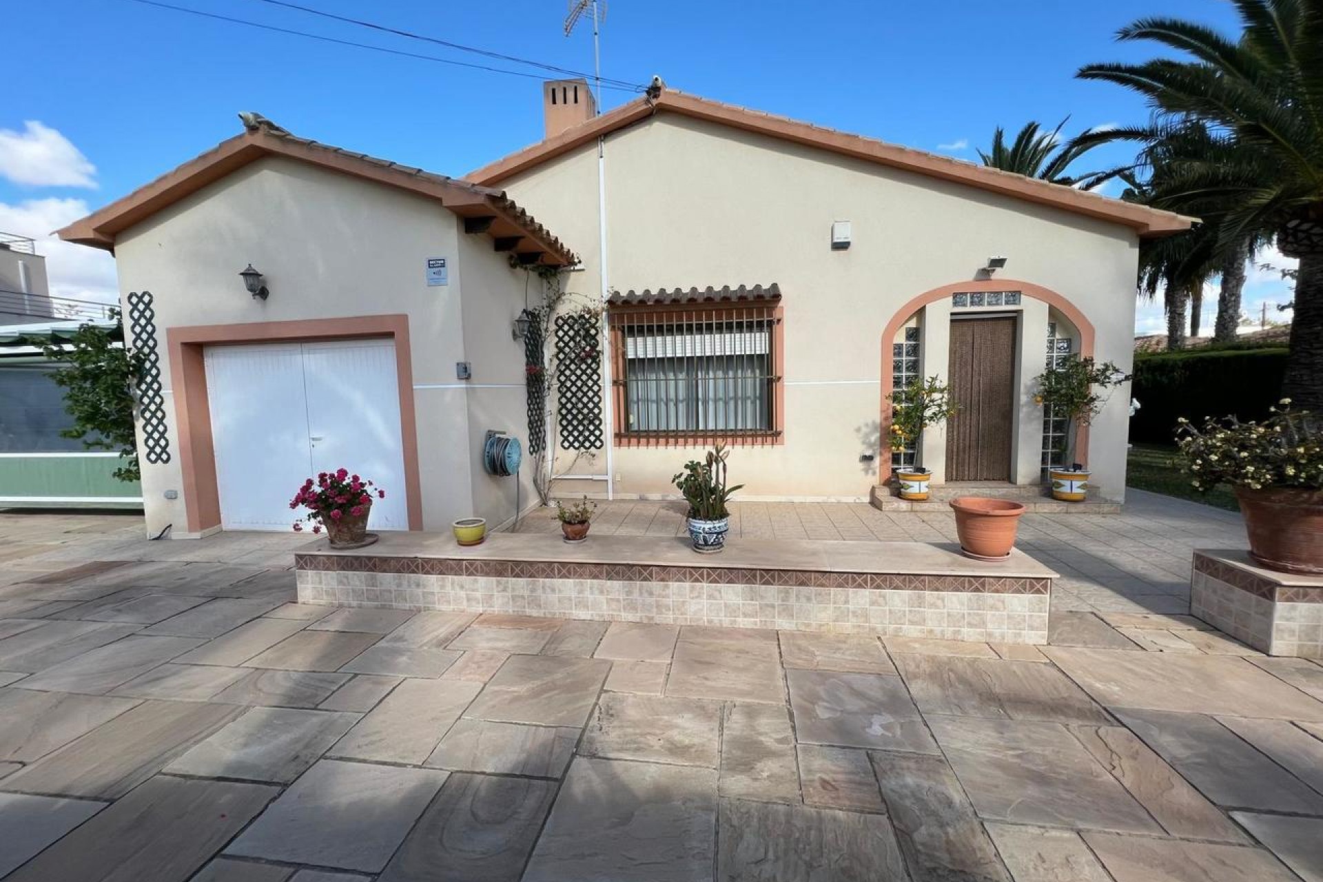 Återförsäljning - Villa -
Cabo Roig - Costa Blanca