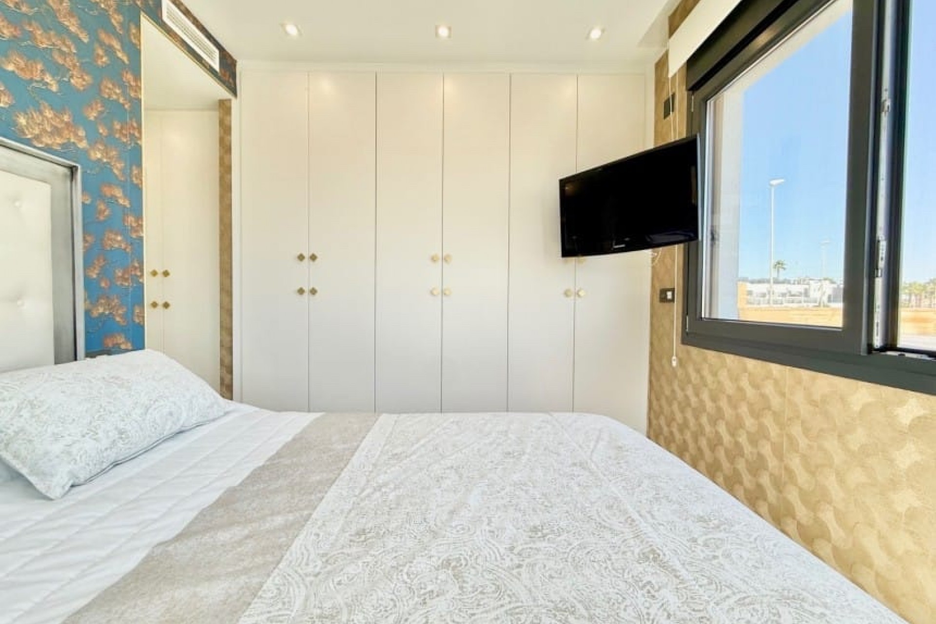 Återförsäljning - Villa -
Cabo Roig - Costa Blanca