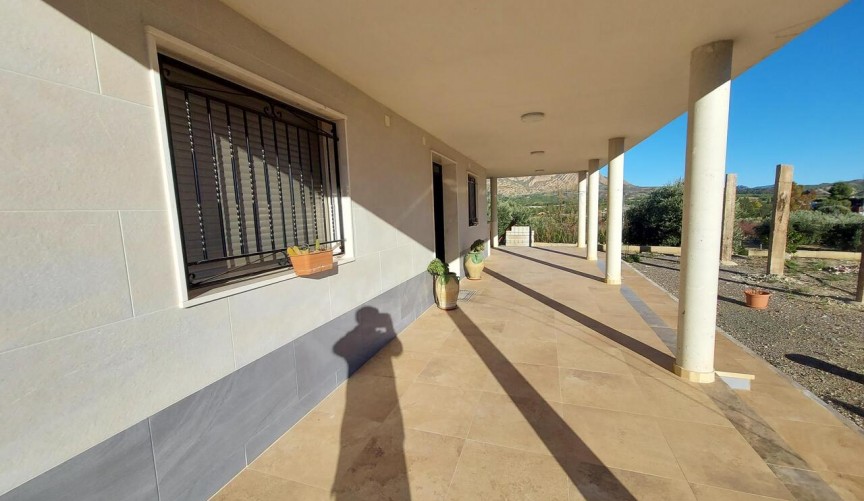 Återförsäljning - Villa -
Calasparra - Inland