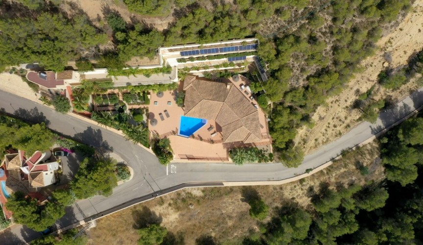 Återförsäljning - Villa -
Callosa D'en Sarria - Costa Blanca