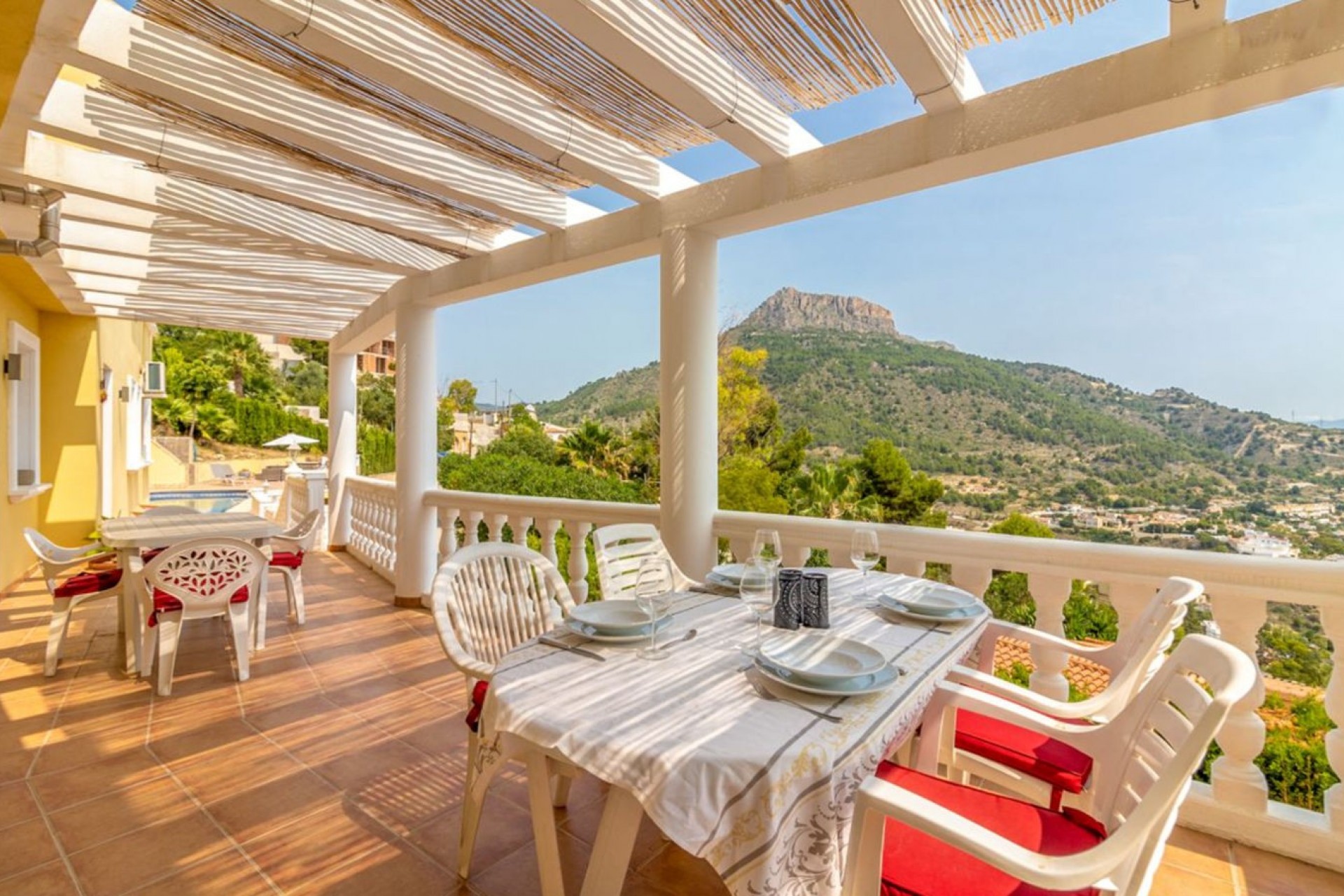 Återförsäljning - Villa -
Calpe - Costa Blanca