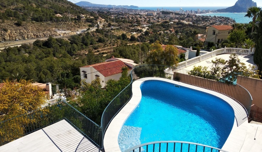 Återförsäljning - Villa -
Calpe - Costa Blanca