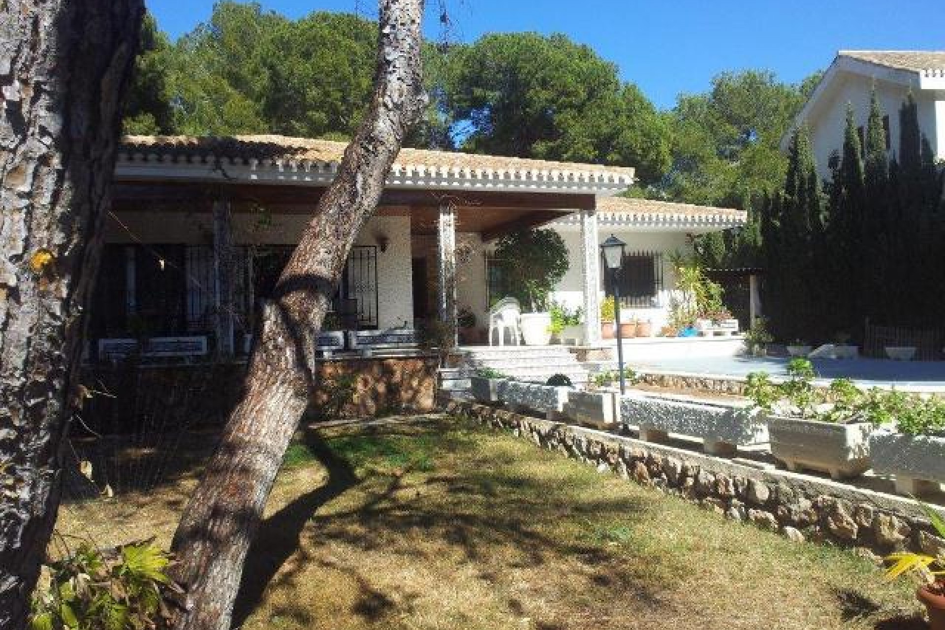 Återförsäljning - Villa -
Campoamor - Costa Blanca