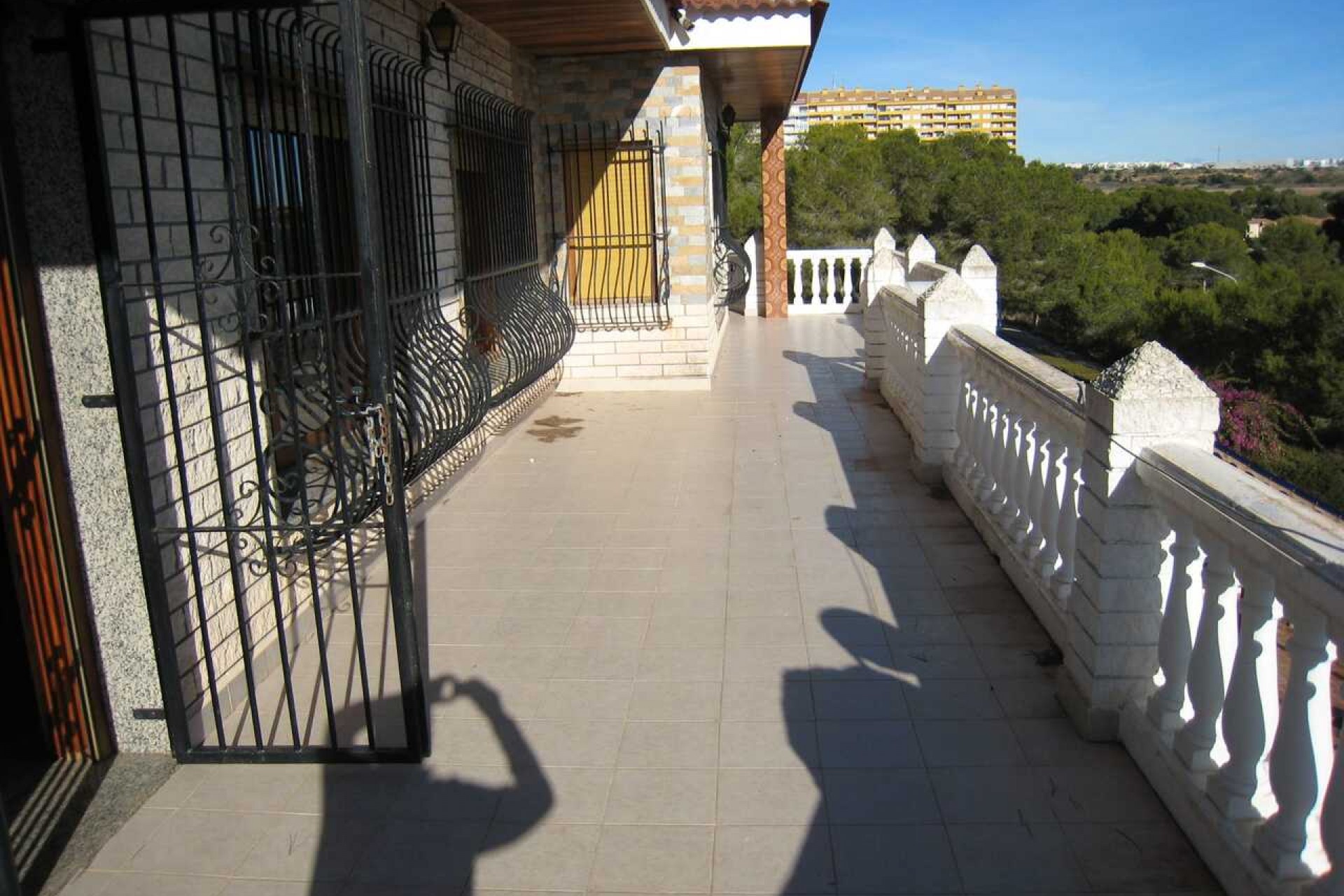Återförsäljning - Villa -
Campoamor - Costa Blanca