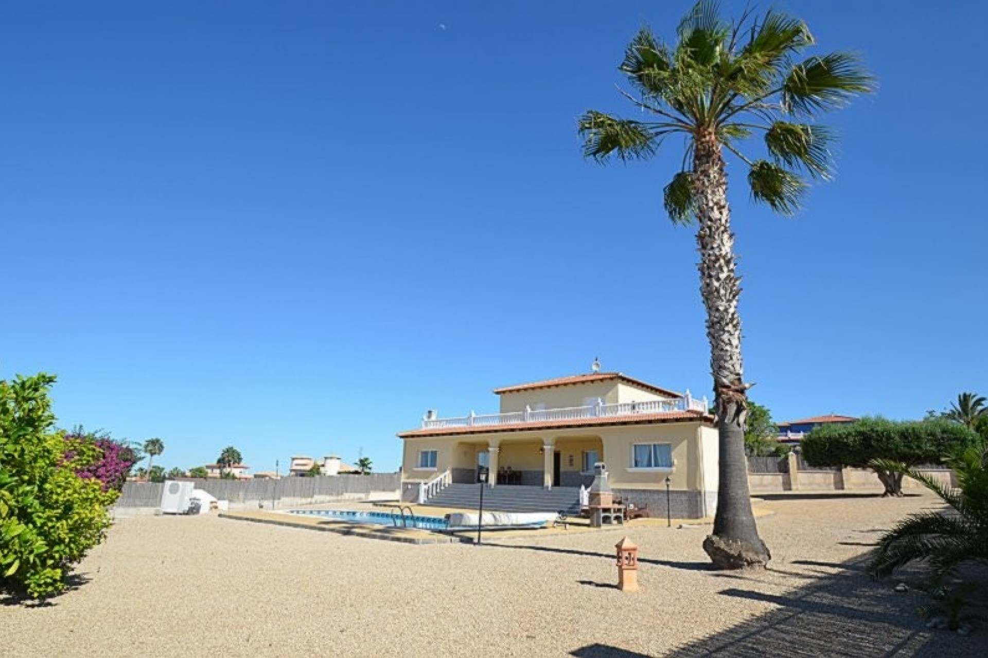 Återförsäljning - Villa -
Campos del Río - Inland