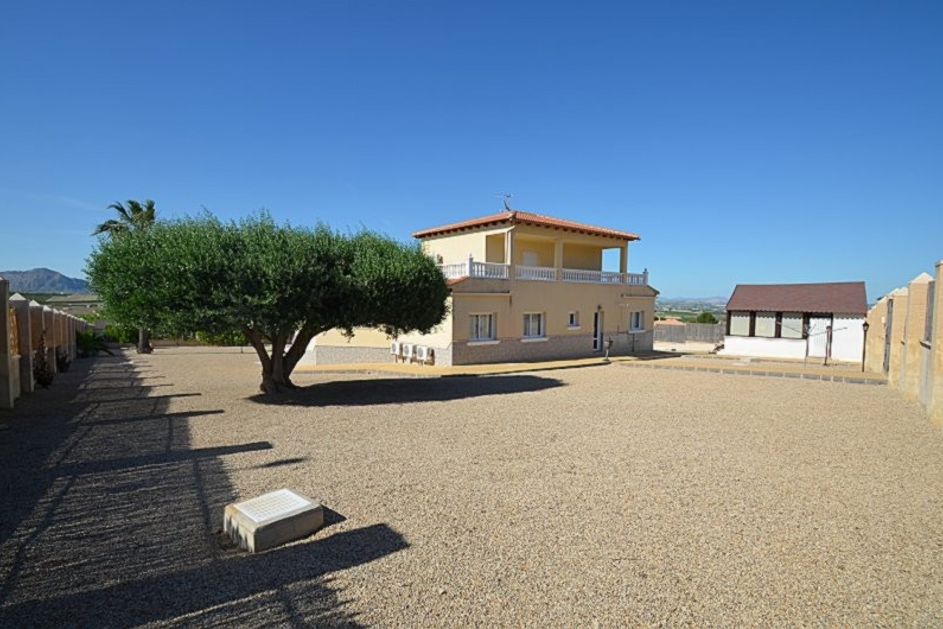 Återförsäljning - Villa -
Campos del Río - Inland