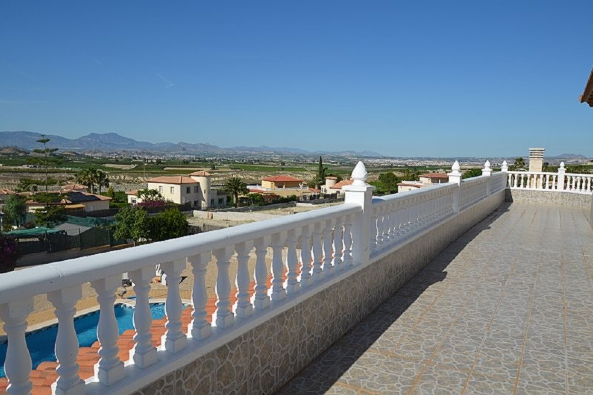 Återförsäljning - Villa -
Campos del Río - Inland