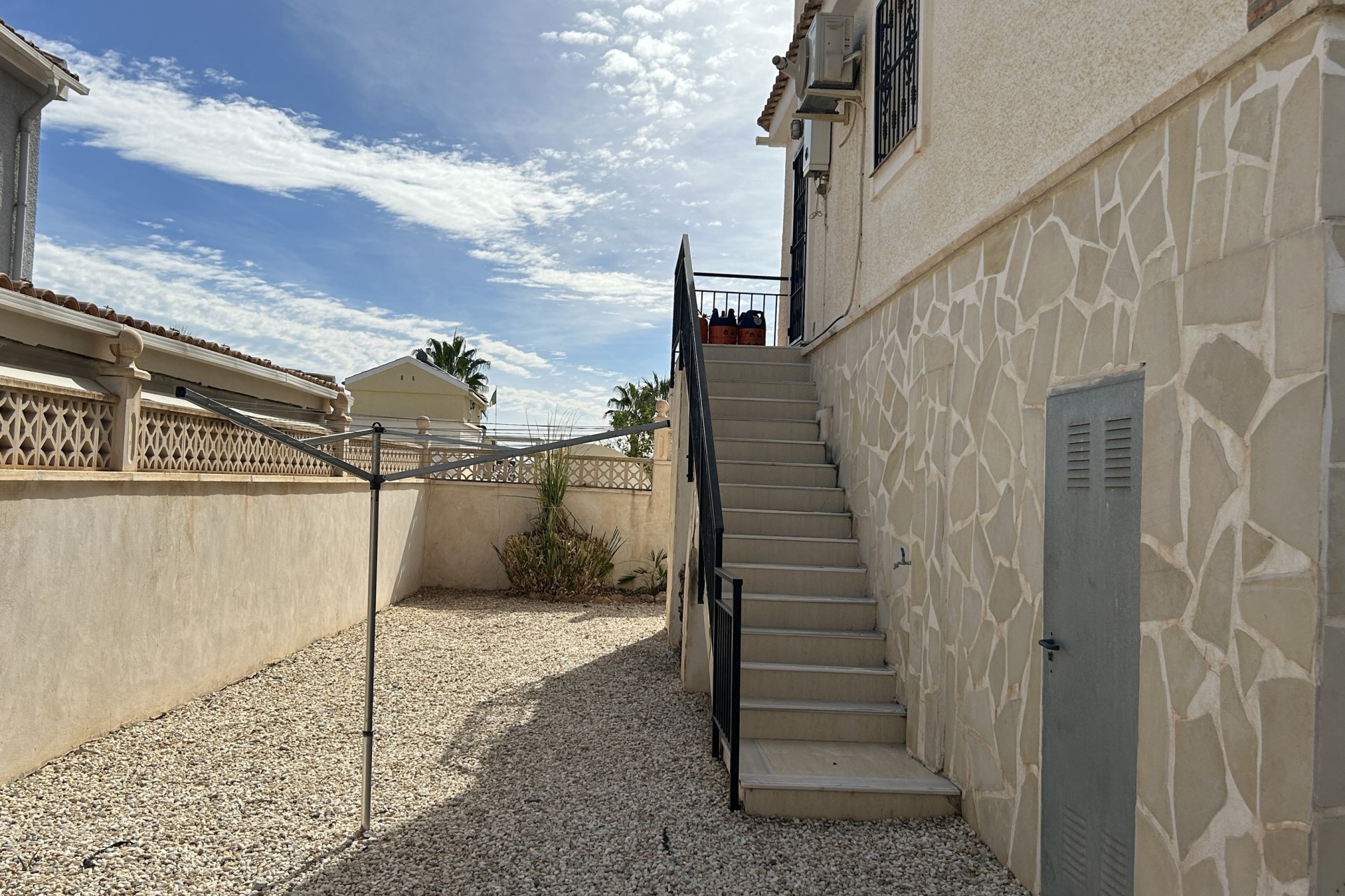 Återförsäljning - Villa -
Camposol - Inland