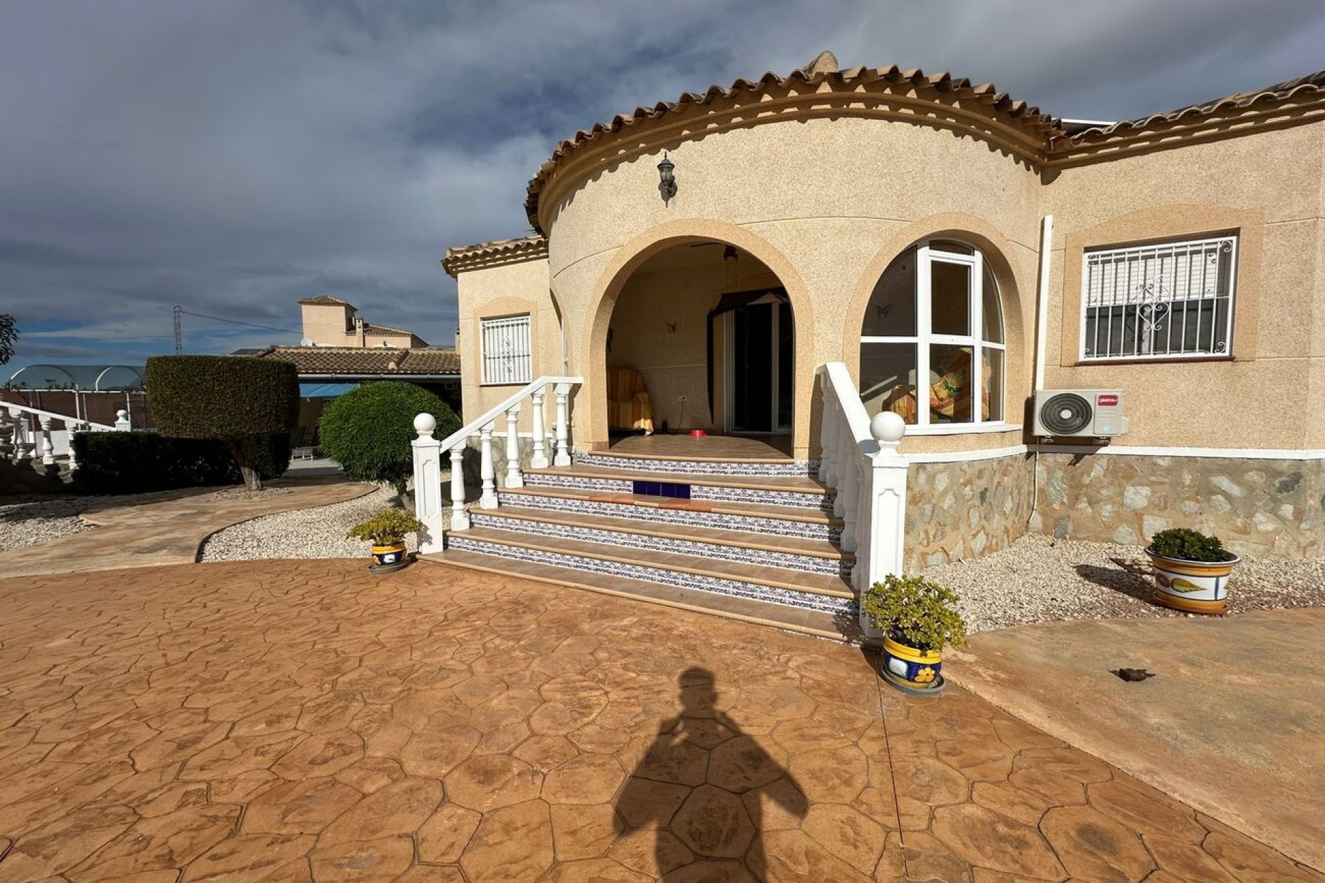 Återförsäljning - Villa -
Catral - Costa Blanca