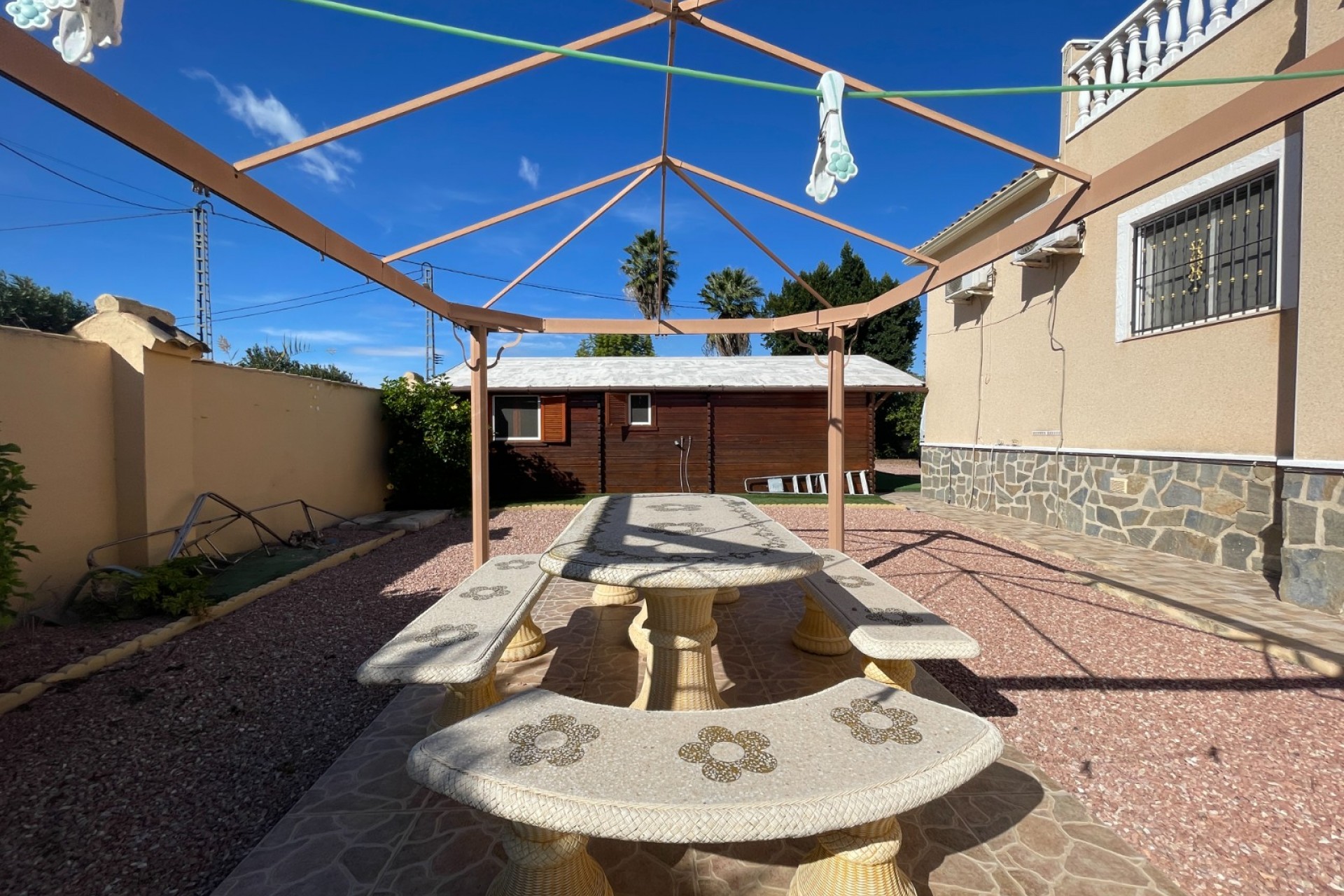 Återförsäljning - Villa -
Catral - Costa Blanca