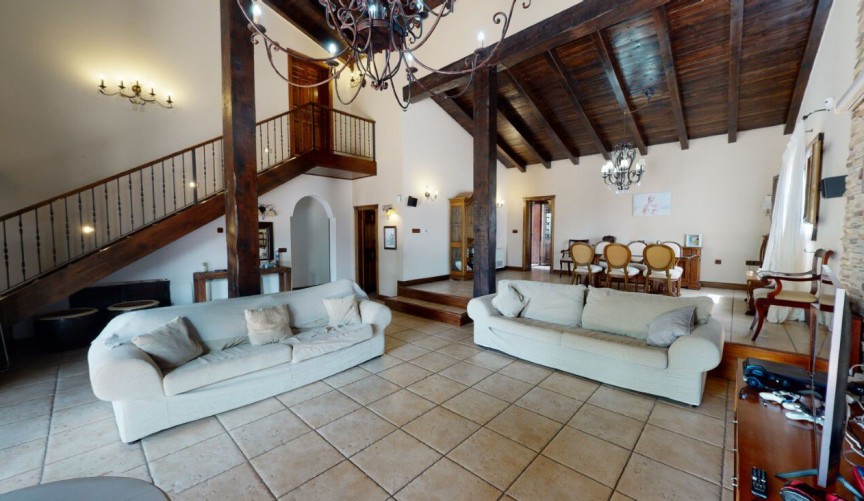 Återförsäljning - Villa -
Catral - Costa Blanca