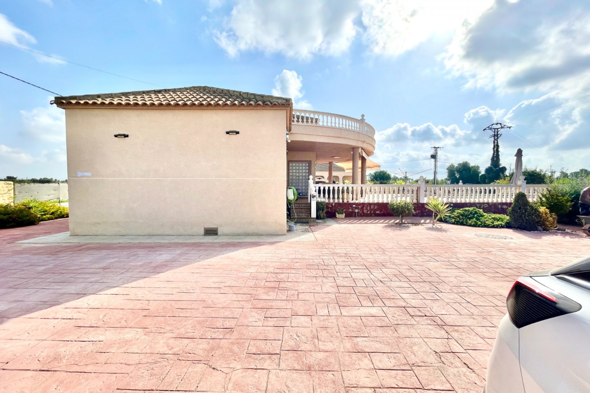 Återförsäljning - Villa -
Catral - Costa Blanca