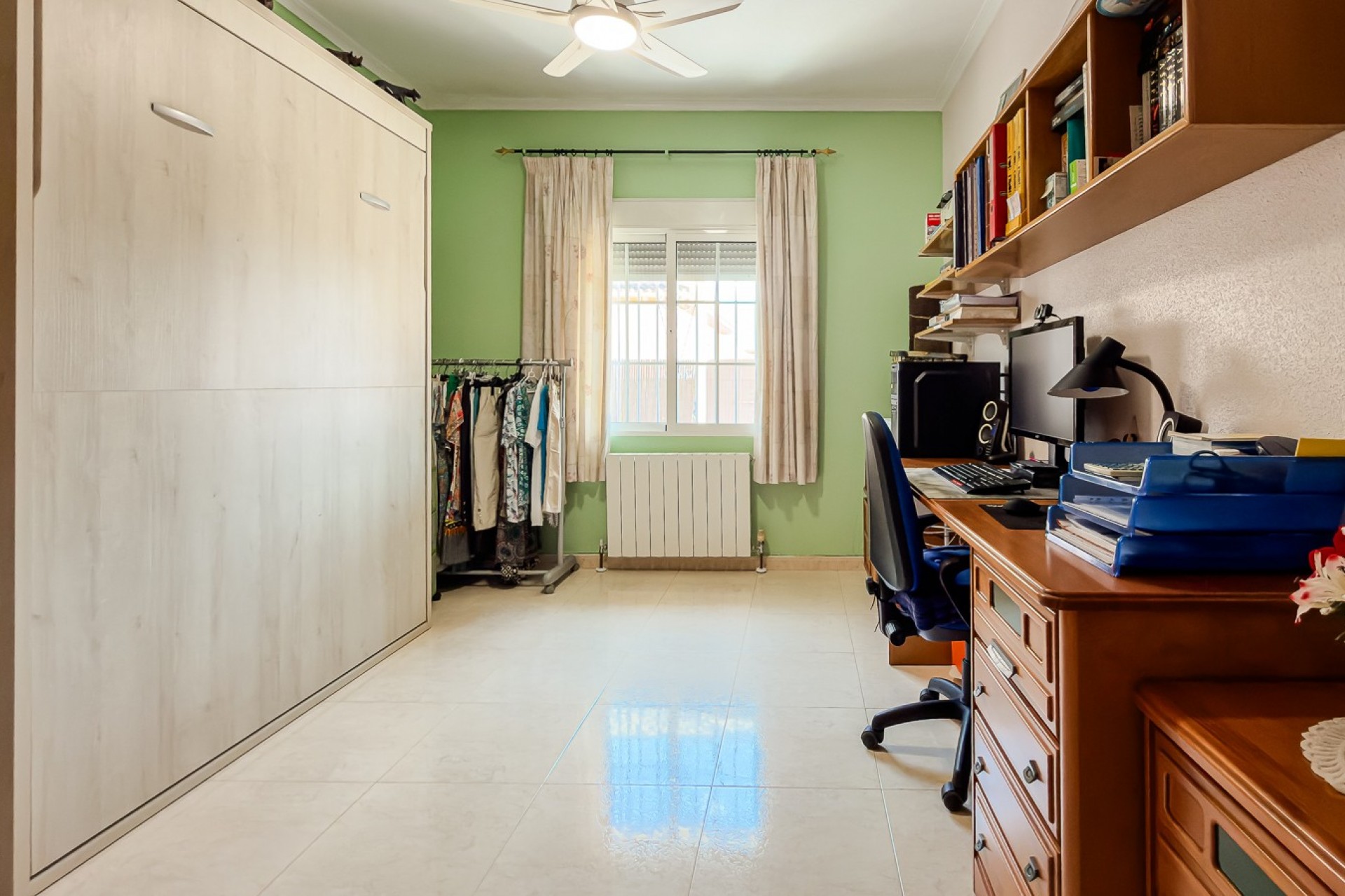 Återförsäljning - Villa -
Catral - Costa Blanca