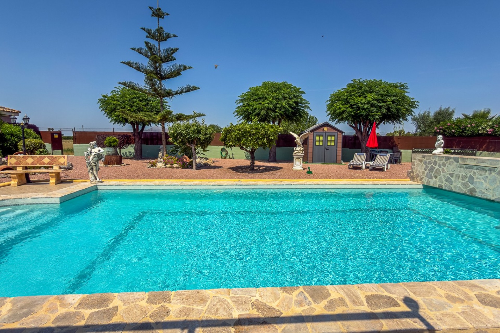 Återförsäljning - Villa -
Catral - Costa Blanca