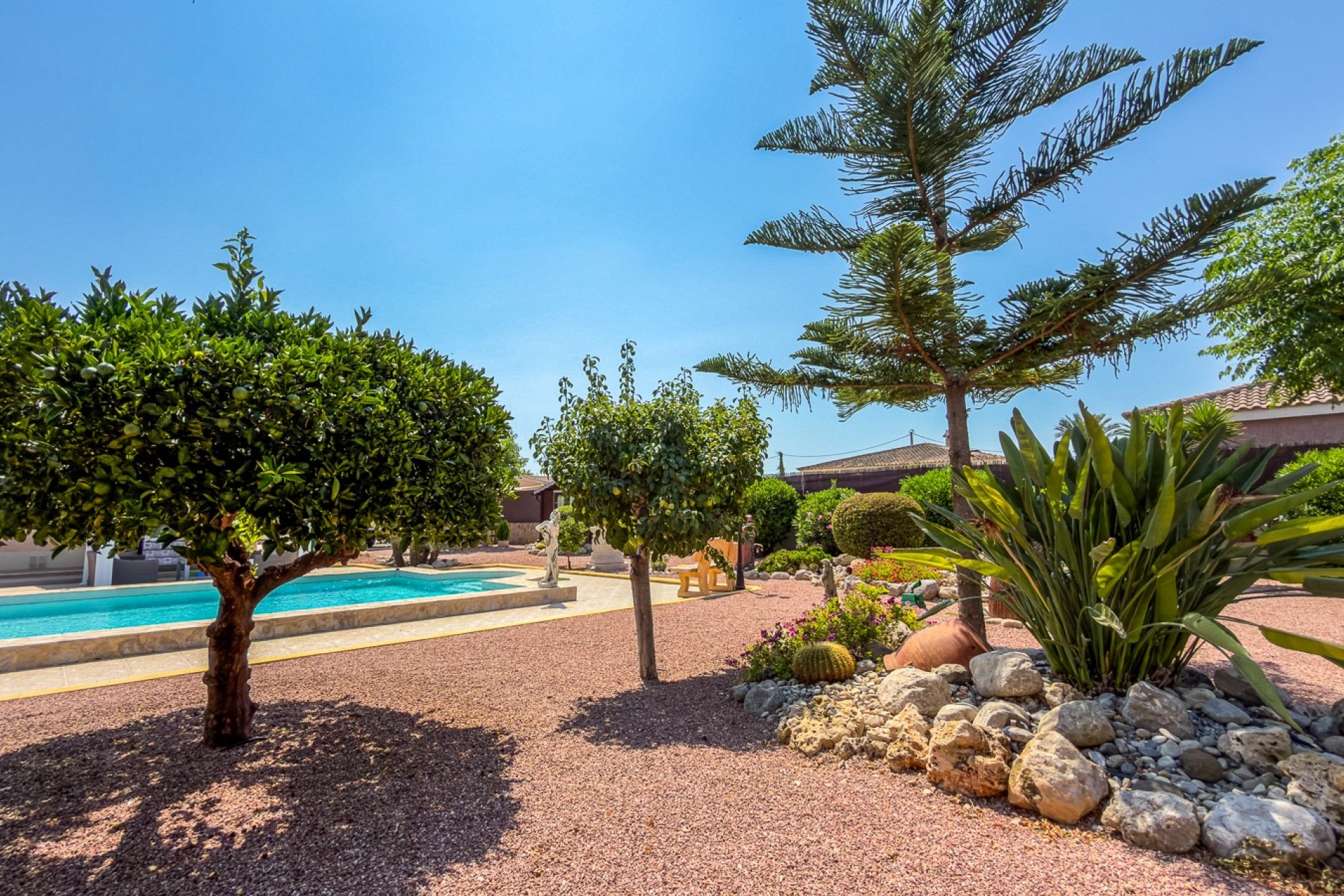 Återförsäljning - Villa -
Catral - Costa Blanca