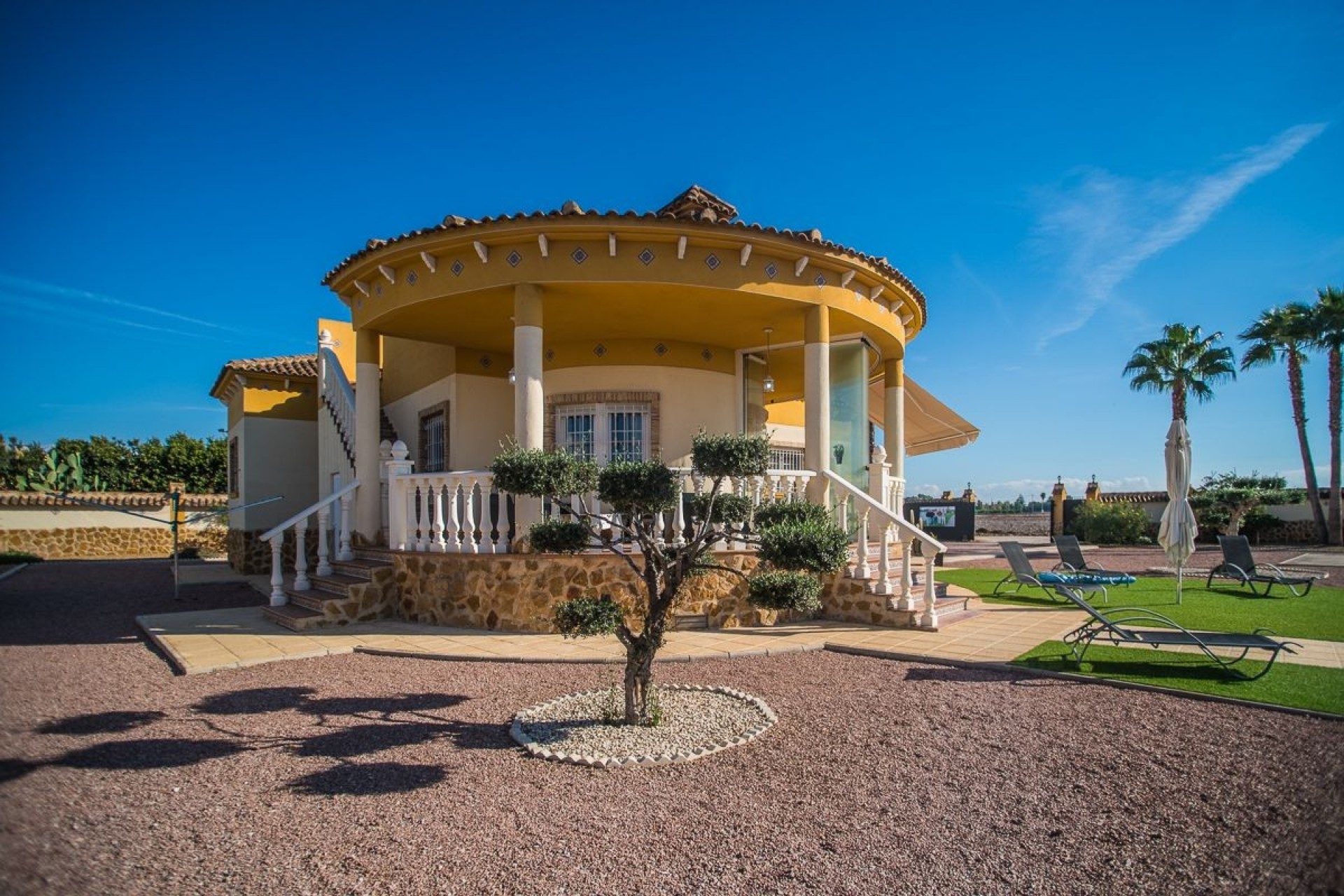 Återförsäljning - Villa -
Catral - Costa Blanca