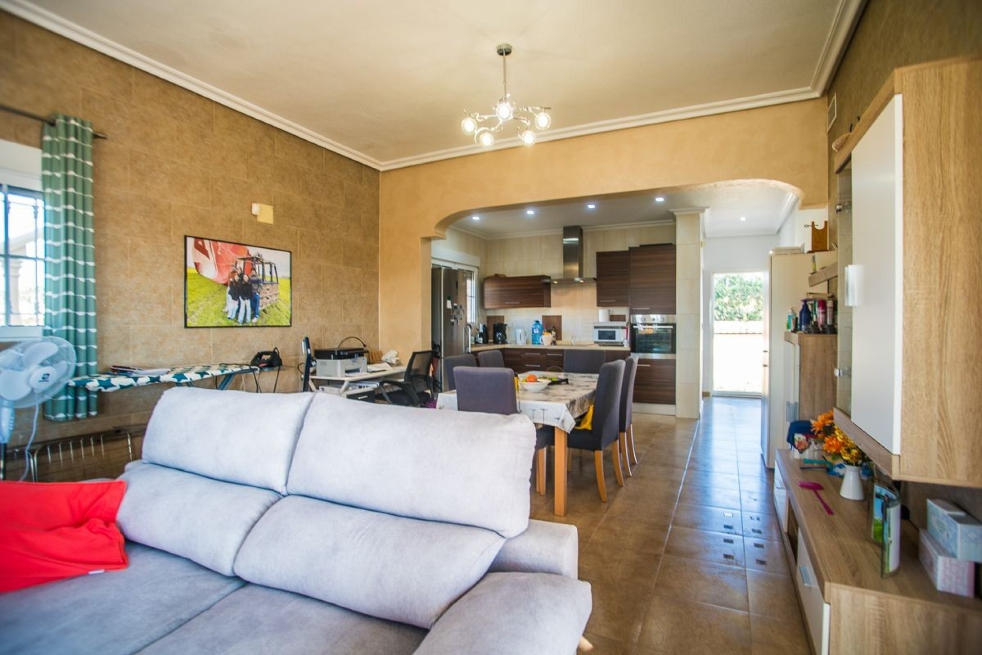 Återförsäljning - Villa -
Catral - Costa Blanca