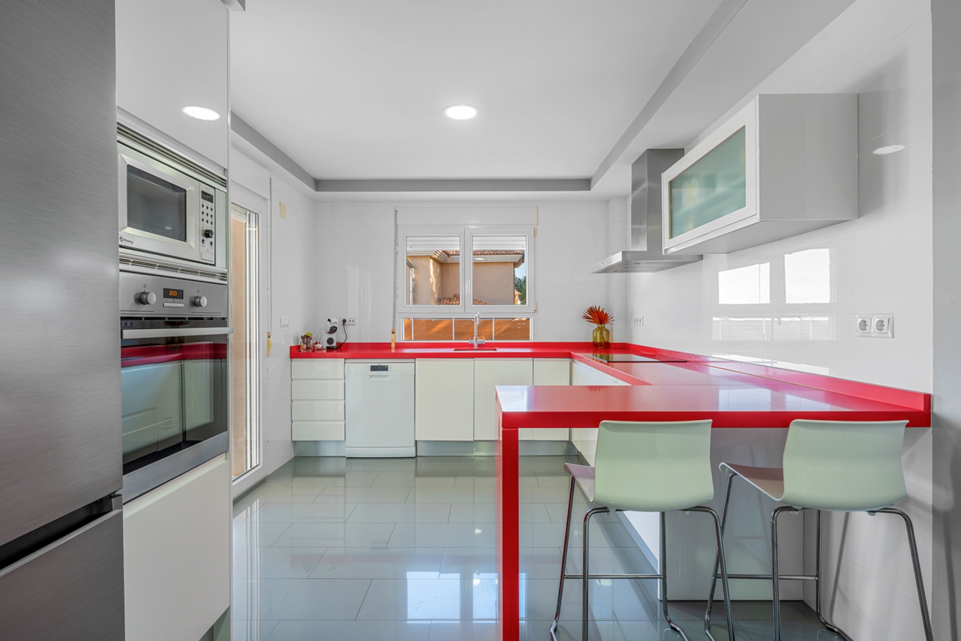 Återförsäljning - Villa -
Ciudad De Las Comunicaciones - Costa Blanca