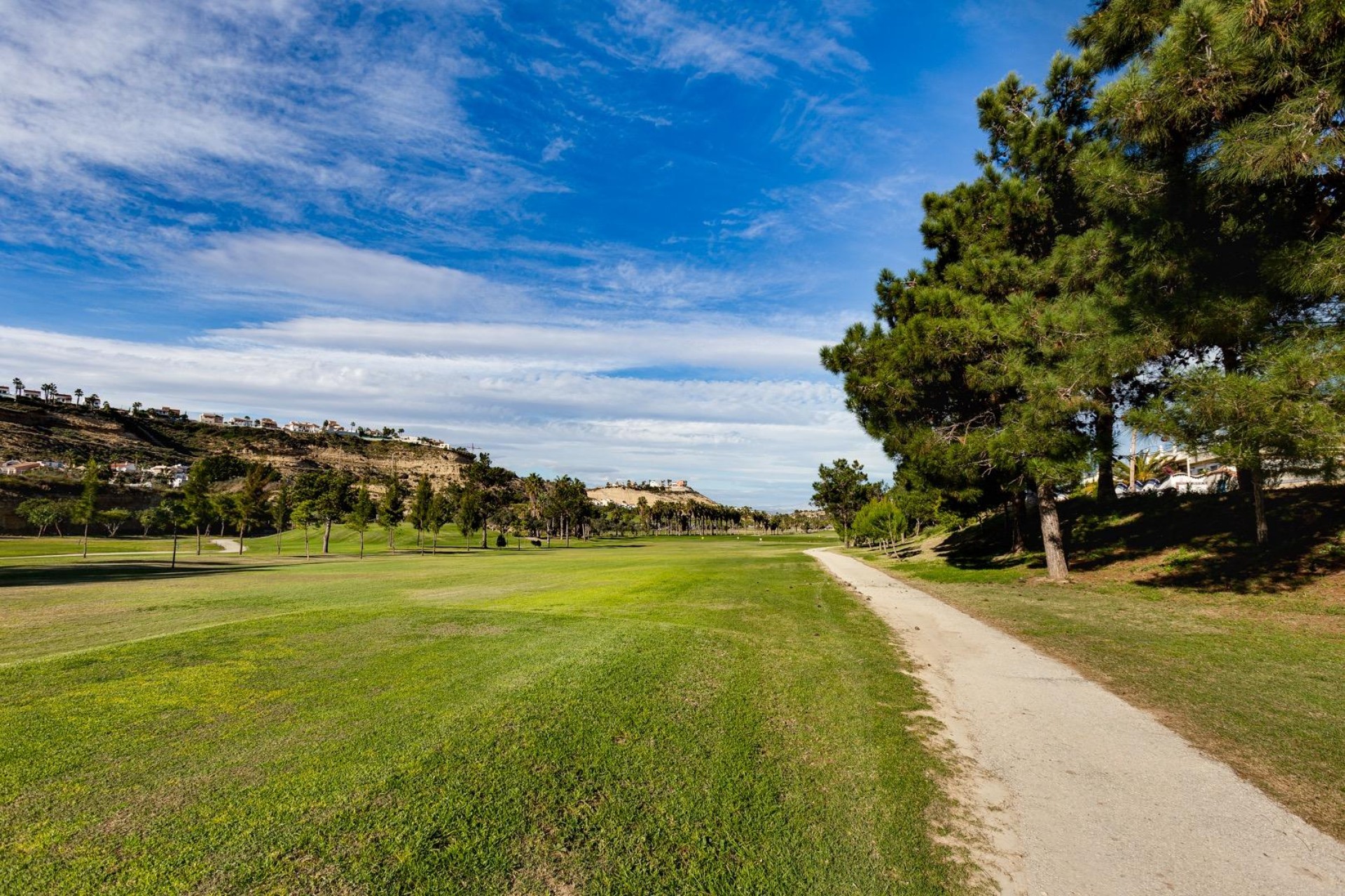 Återförsäljning - Villa -
Ciudad Quesada - Altos Del Golf I