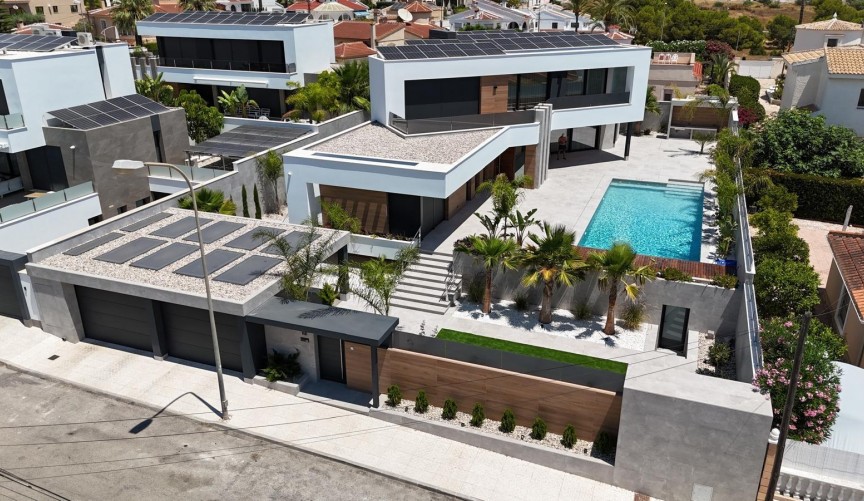 Återförsäljning - Villa -
Ciudad Quesada - Centro De La Ciudad Quesada