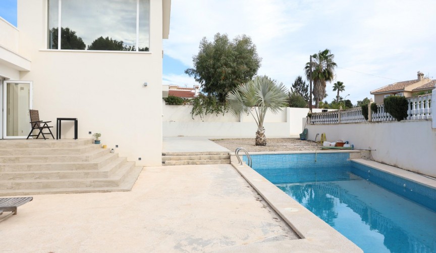 Återförsäljning - Villa -
Ciudad Quesada - Costa Blanca Sur