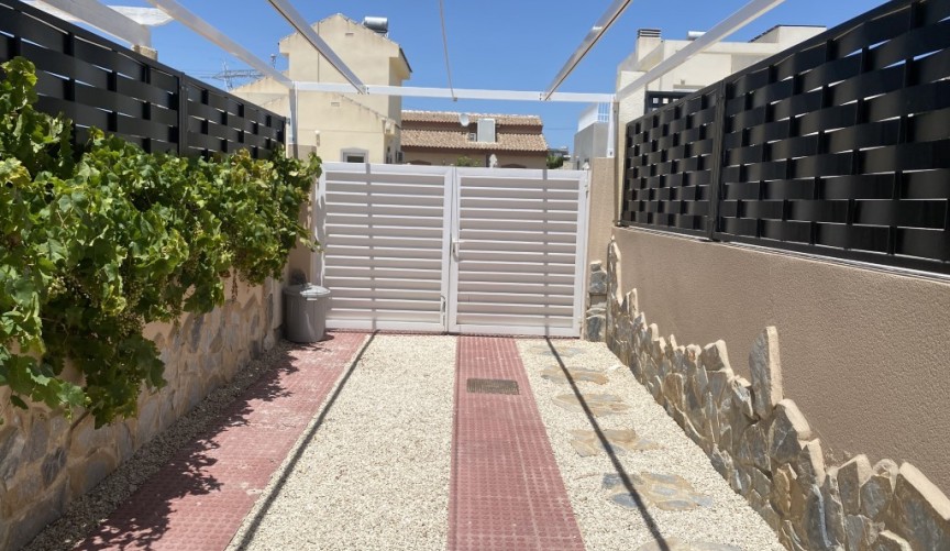 Återförsäljning - Villa -
Ciudad Quesada - Costa Blanca