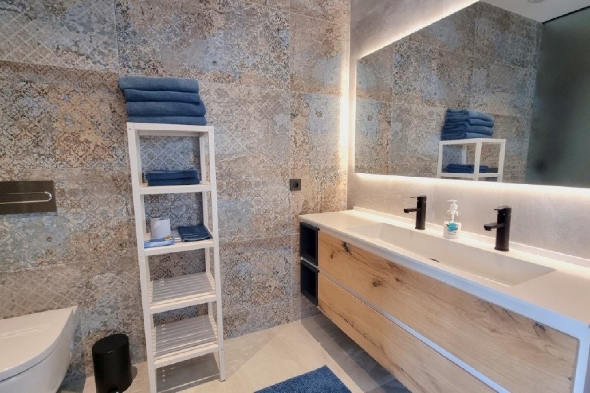 Återförsäljning - Villa -
Ciudad Quesada - Costa Blanca