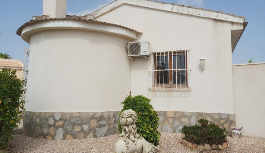 Återförsäljning - Villa -
Ciudad Quesada - Costa Blanca