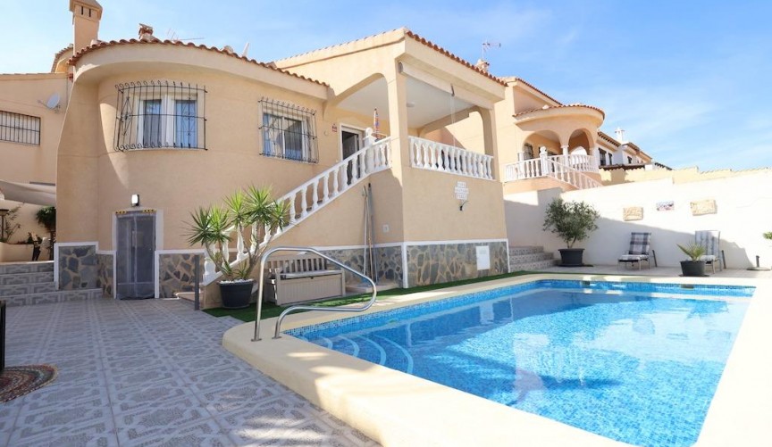 Återförsäljning - Villa -
Ciudad Quesada - Costa Blanca