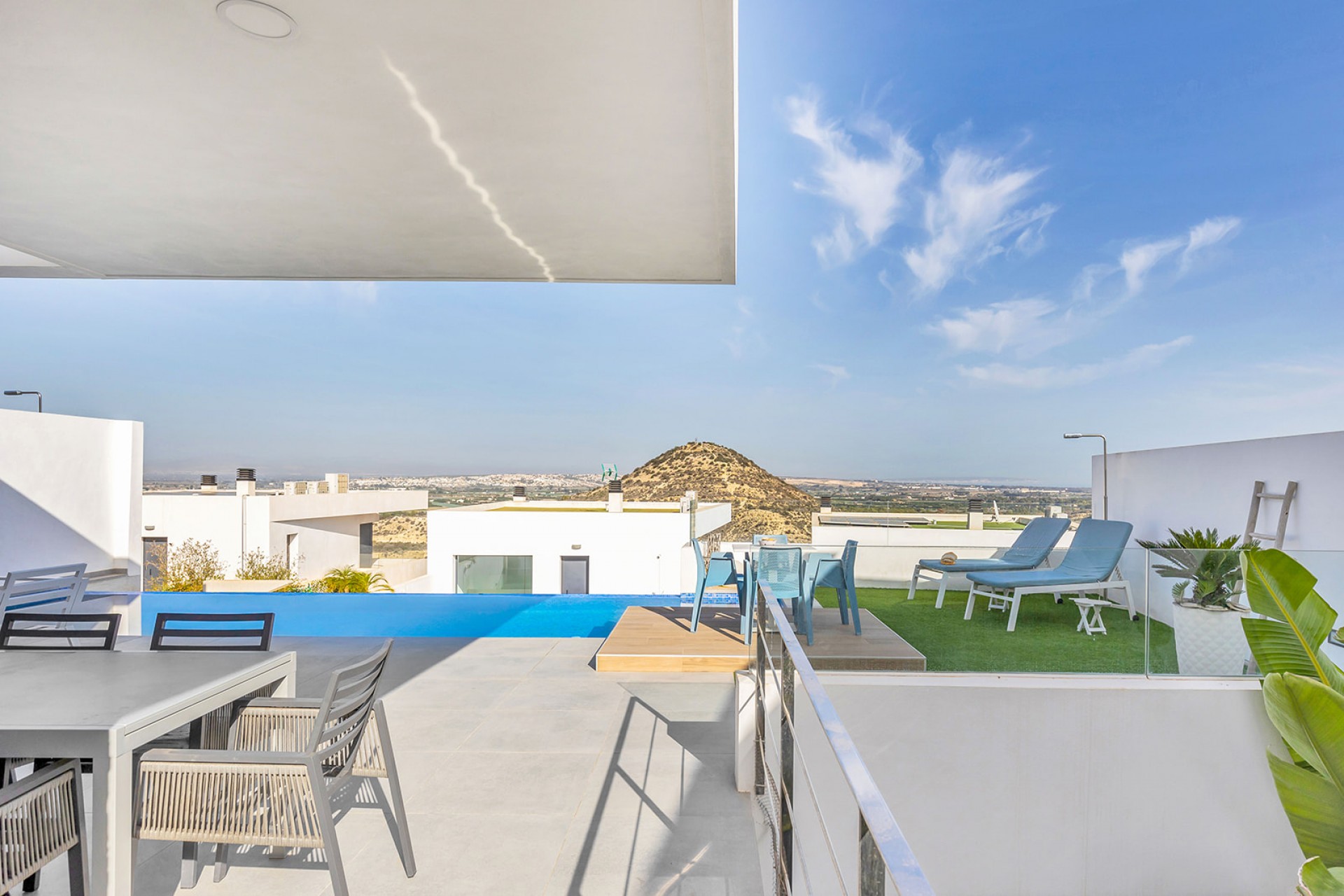 Återförsäljning - Villa -
Ciudad Quesada - Costa Blanca