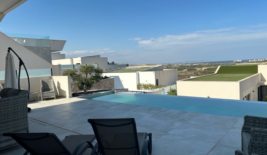 Återförsäljning - Villa -
Ciudad Quesada - Costa Blanca