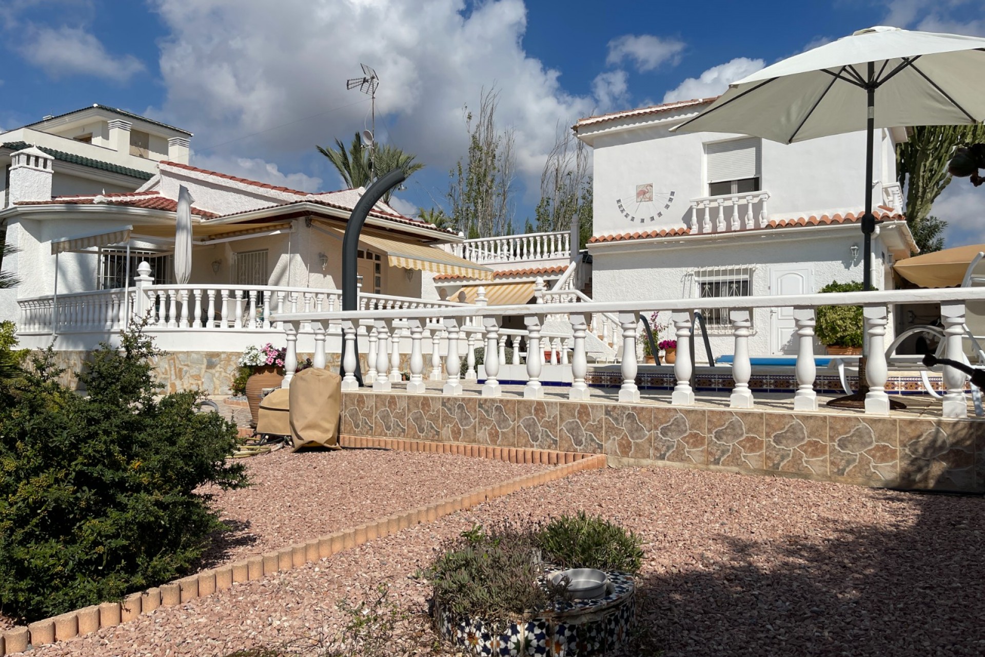 Återförsäljning - Villa -
Ciudad Quesada - Costa Blanca