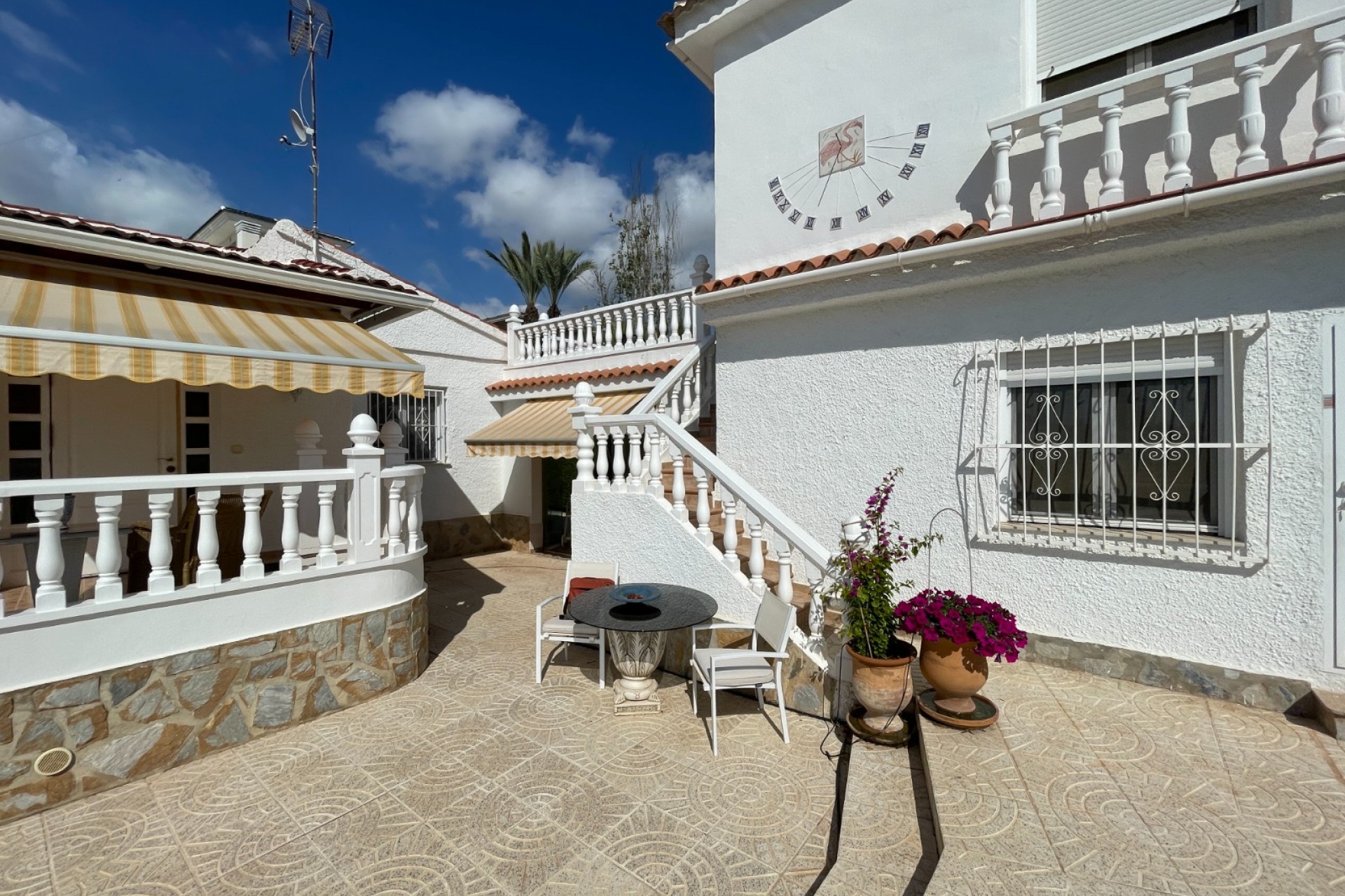 Återförsäljning - Villa -
Ciudad Quesada - Costa Blanca