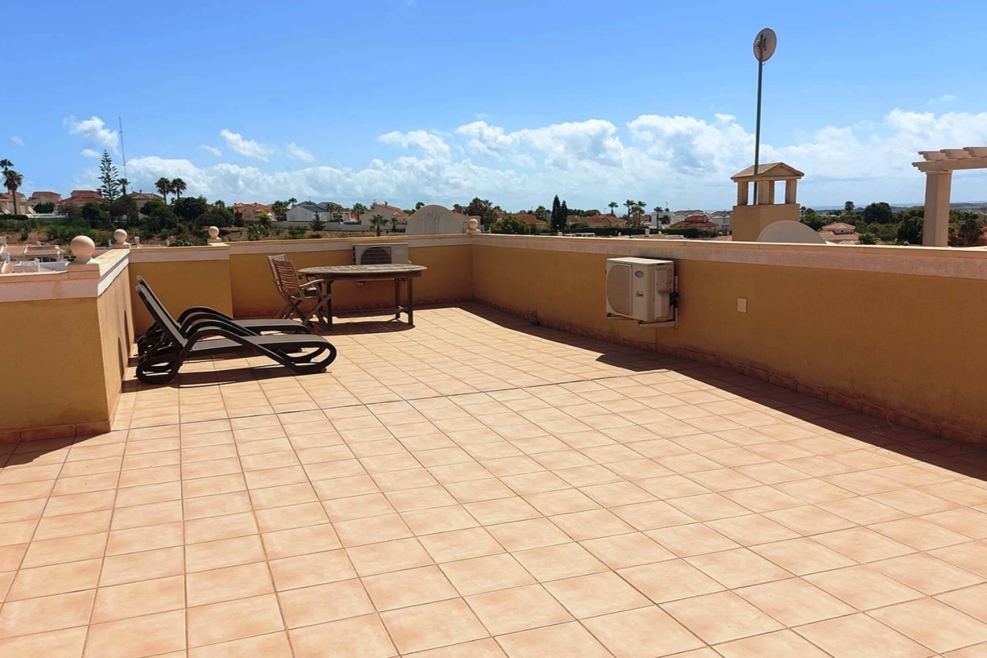 Återförsäljning - Villa -
Ciudad Quesada - Costa Blanca