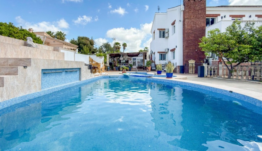Återförsäljning - Villa -
Ciudad Quesada - Costa Blanca