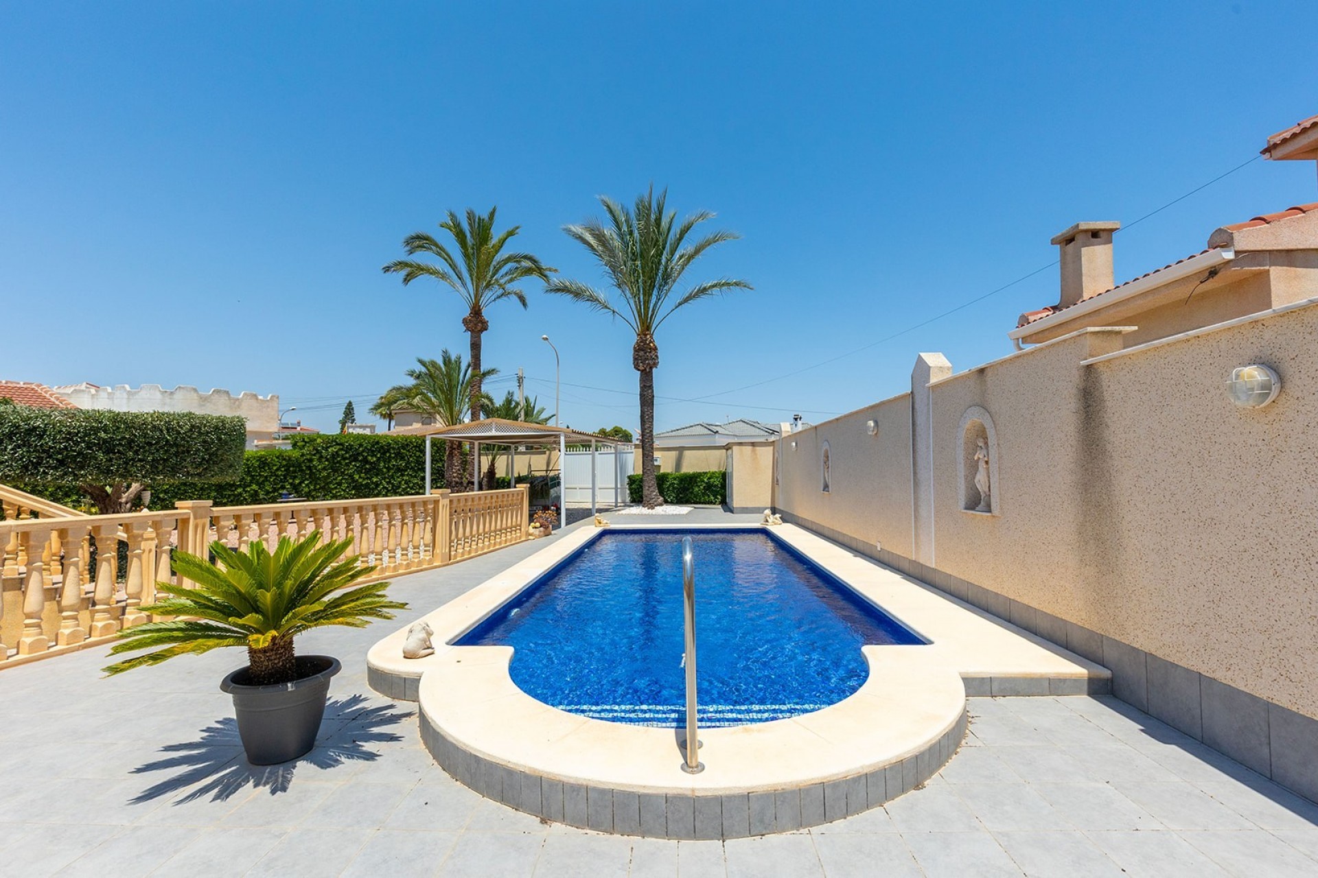 Återförsäljning - Villa -
Ciudad Quesada - Costa Blanca