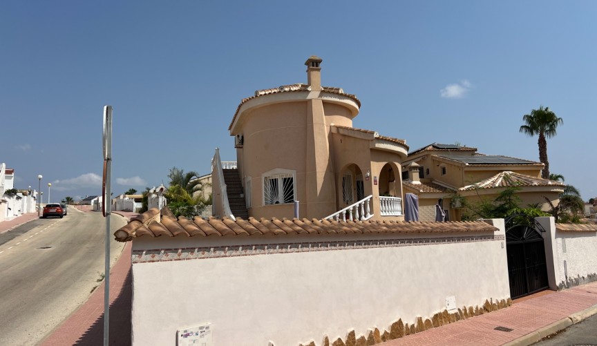 Återförsäljning - Villa -
Ciudad Quesada - Costa Blanca