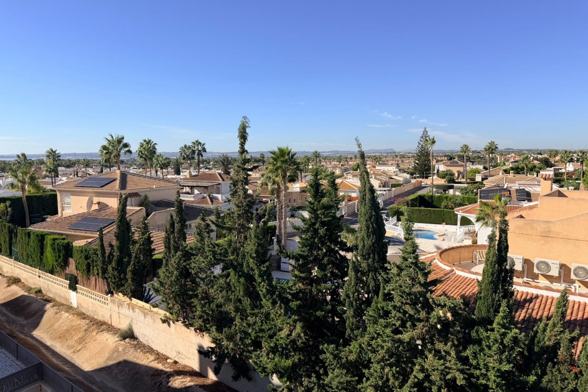 Återförsäljning - Villa -
Ciudad Quesada - Costa Blanca