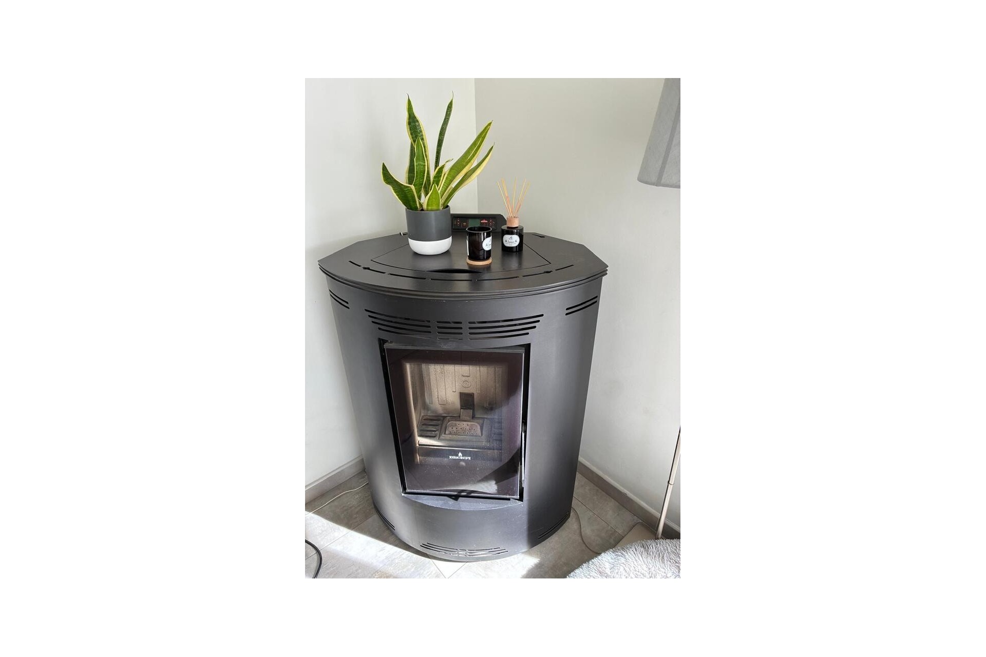 Återförsäljning - Villa -
Crevillent - Costa Blanca