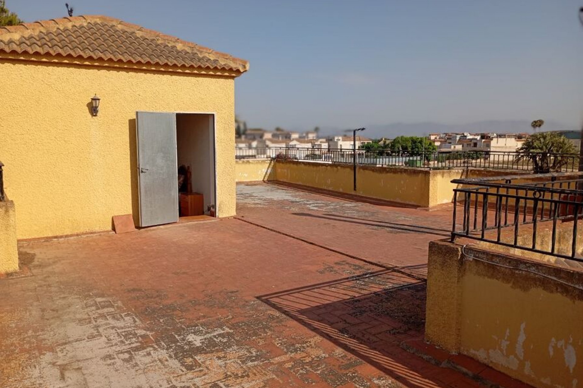 Återförsäljning - Villa -
Daya Nueva - Costa Blanca