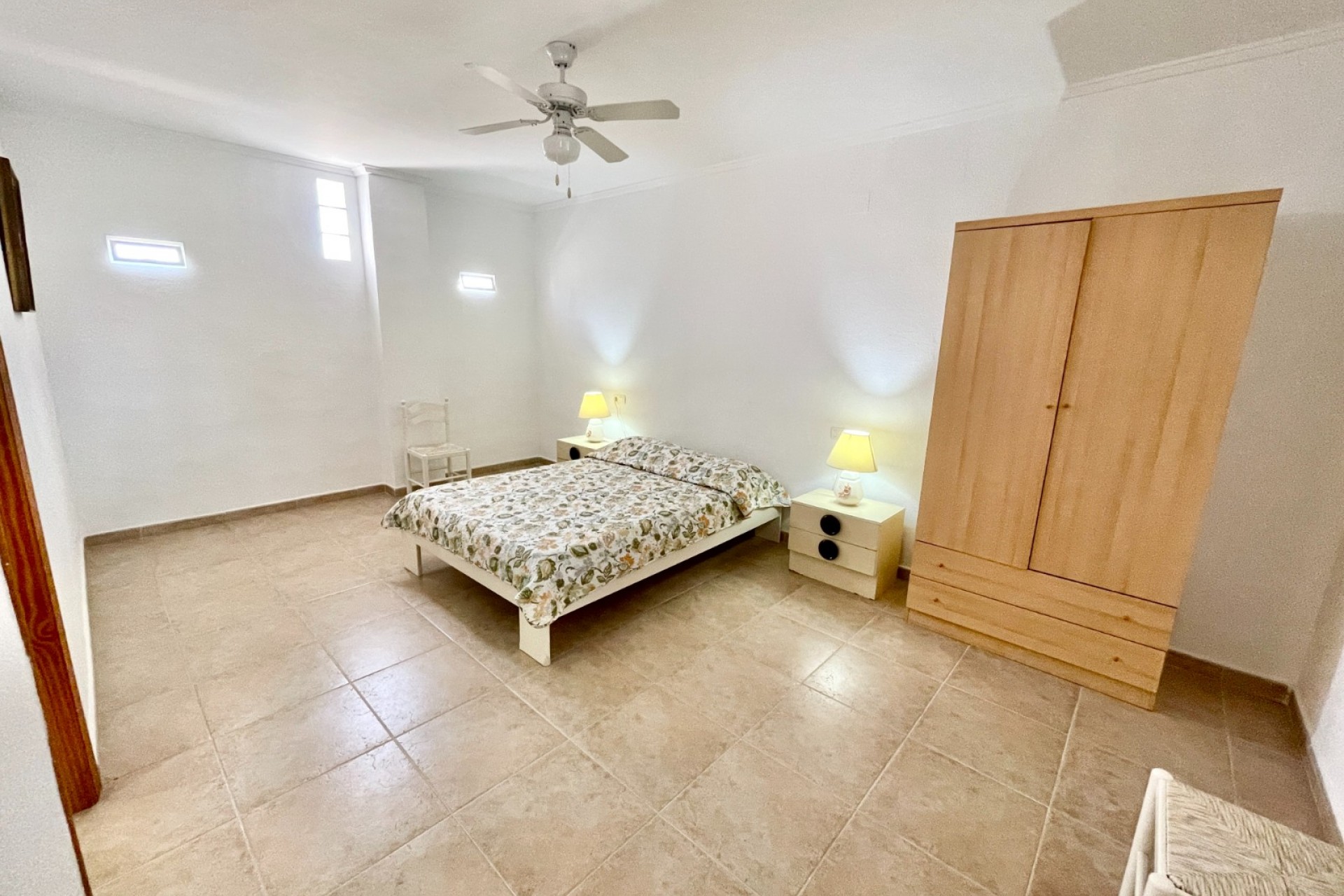 Återförsäljning - Villa -
Daya Nueva - Costa Blanca