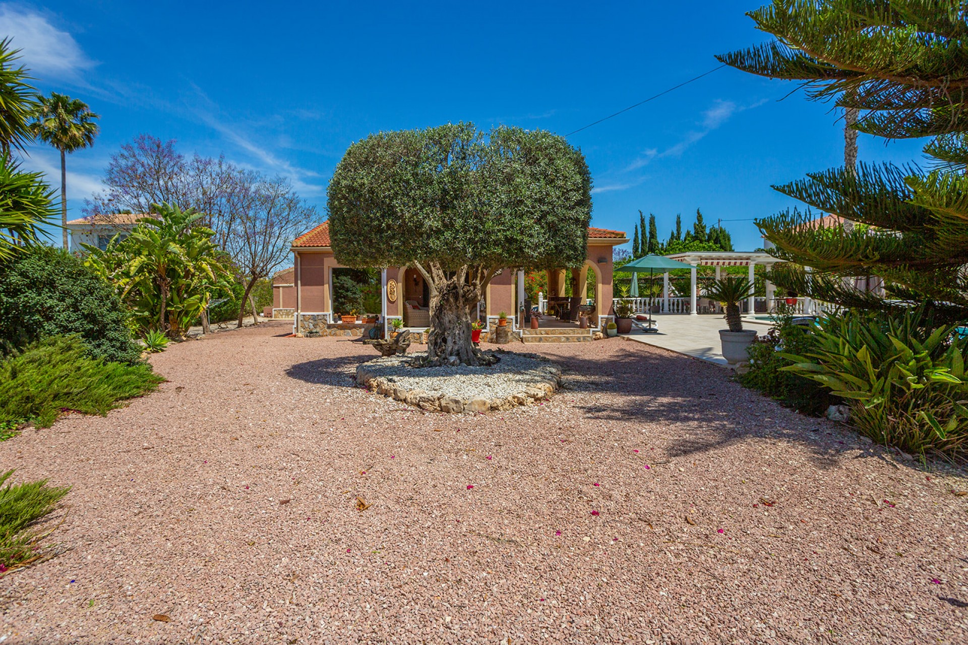 Återförsäljning - Villa -
Daya Vieja - Costa Blanca