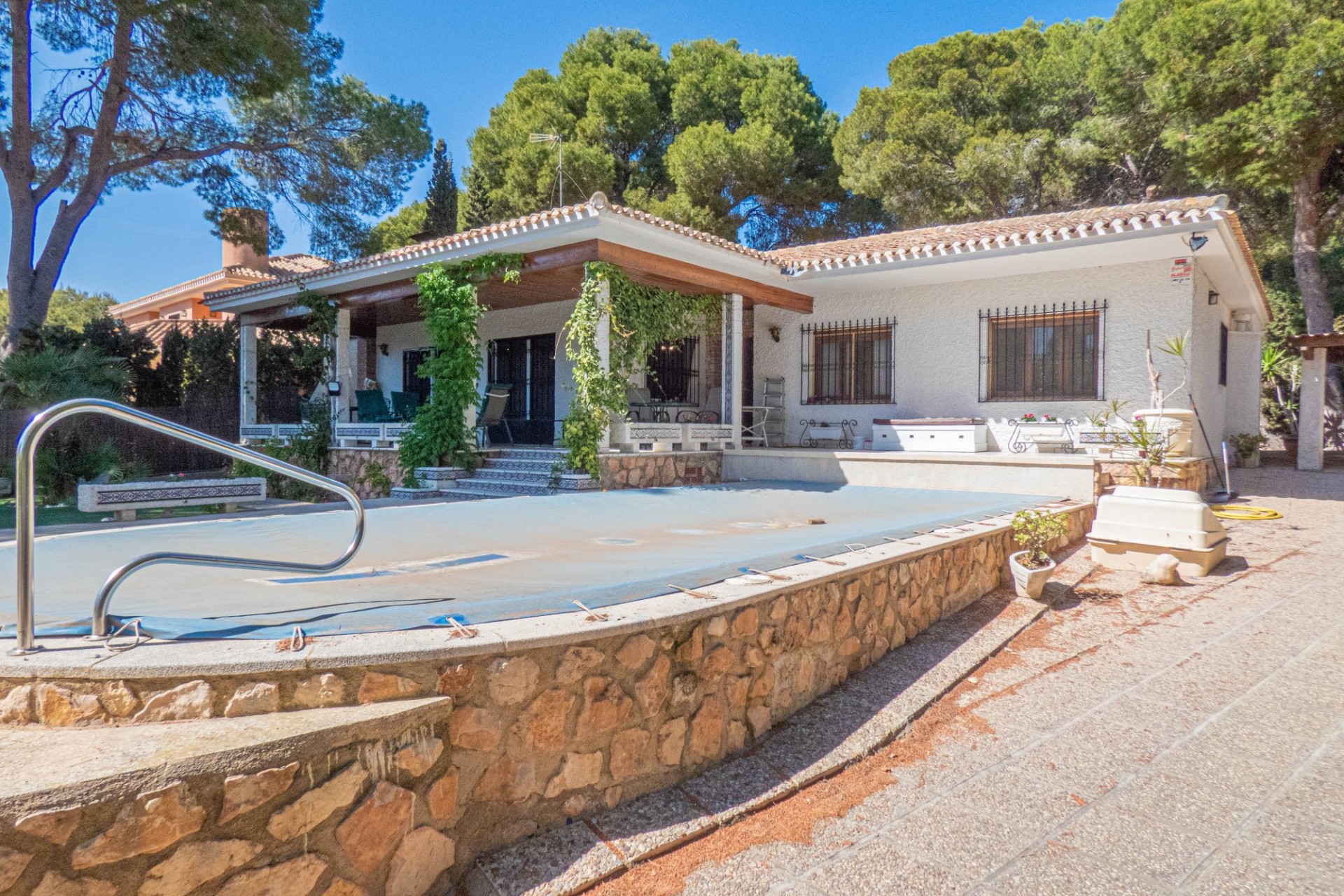 Återförsäljning - Villa -
Dehesa de Campoamor - Costa Blanca
