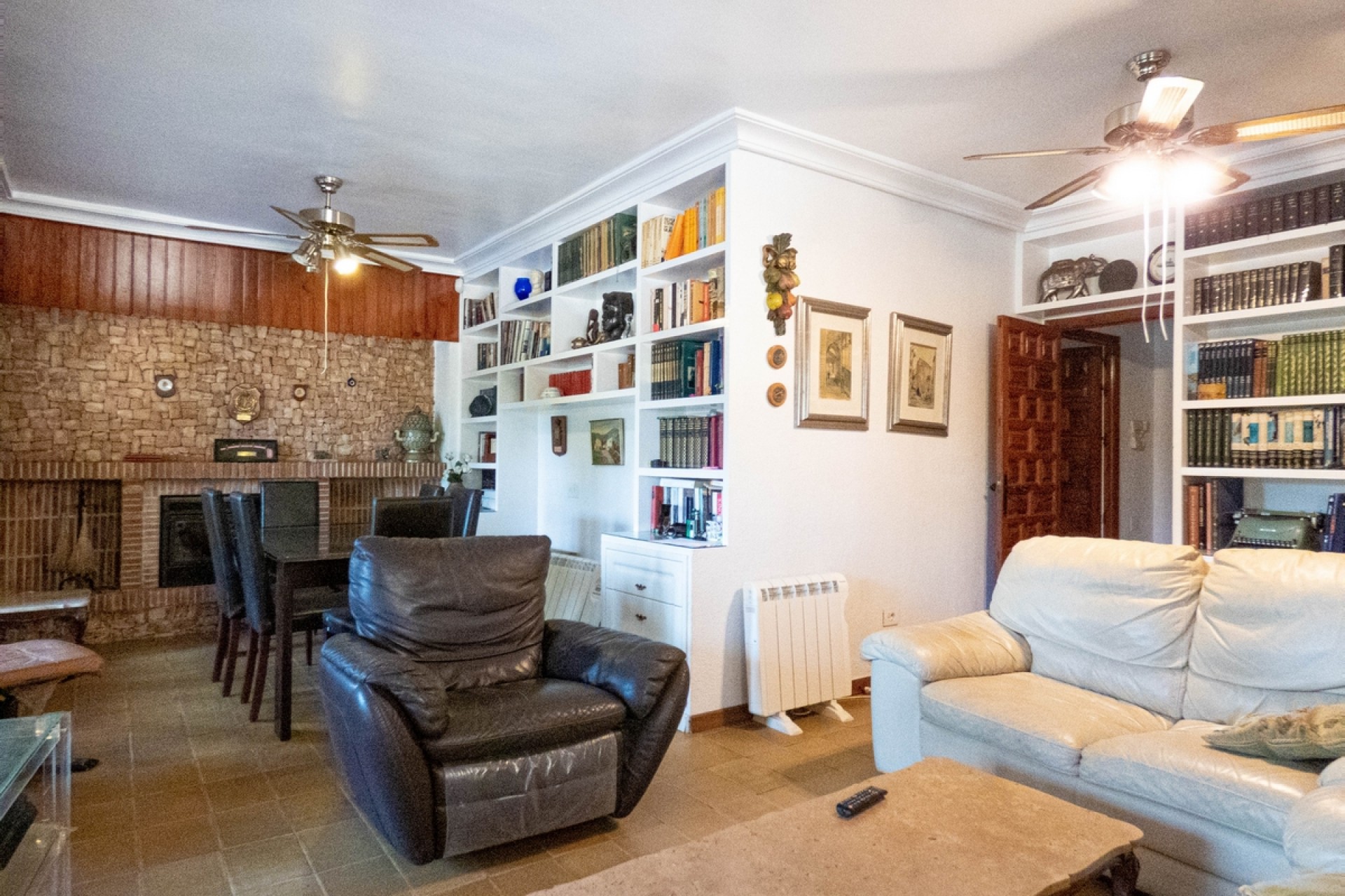 Återförsäljning - Villa -
Dehesa de Campoamor - Costa Blanca